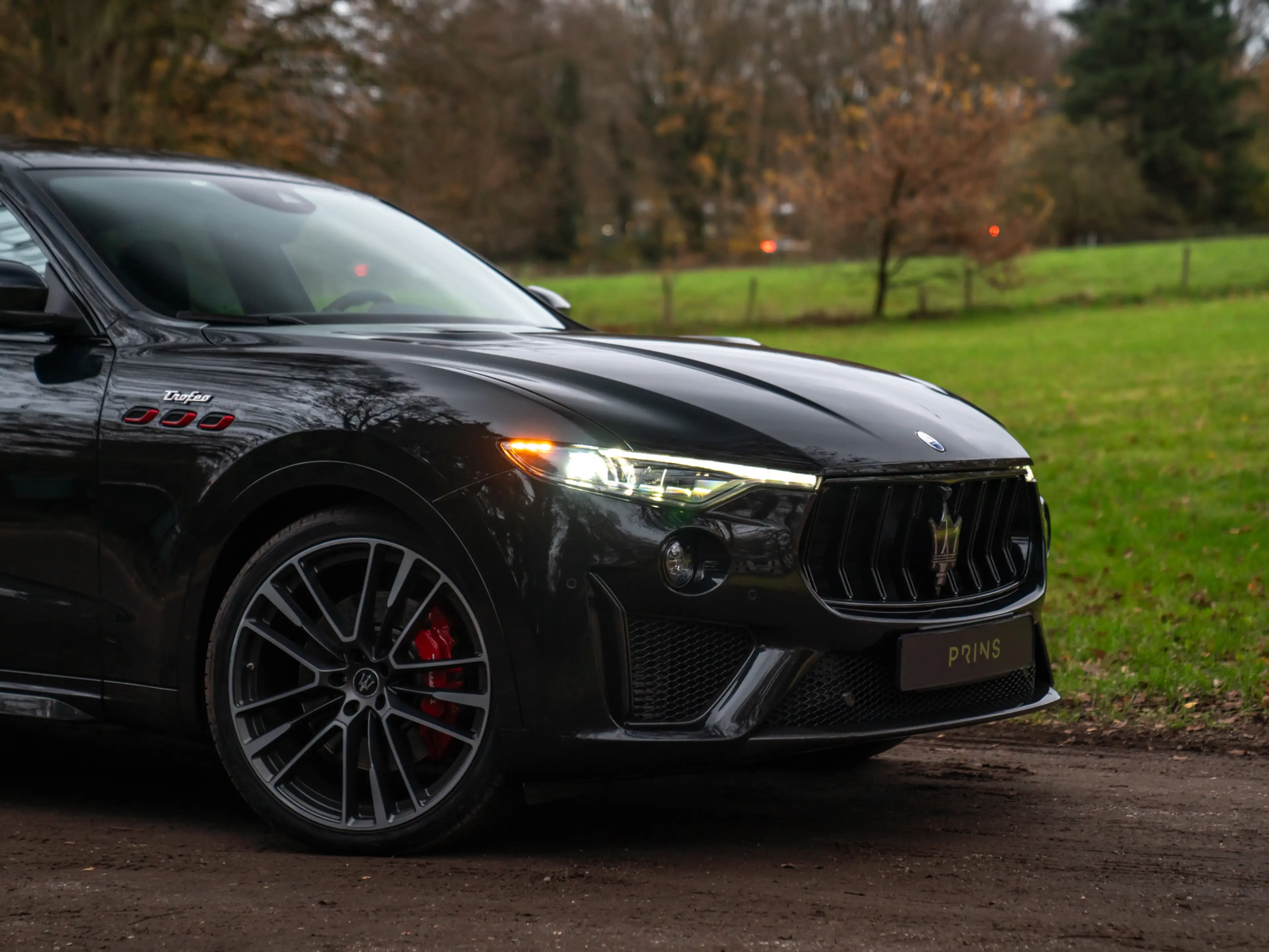 Maserati Levante 3.8 V8 Trofeo | Facelift | Pano-dak | Carbon | Sto — photo 13