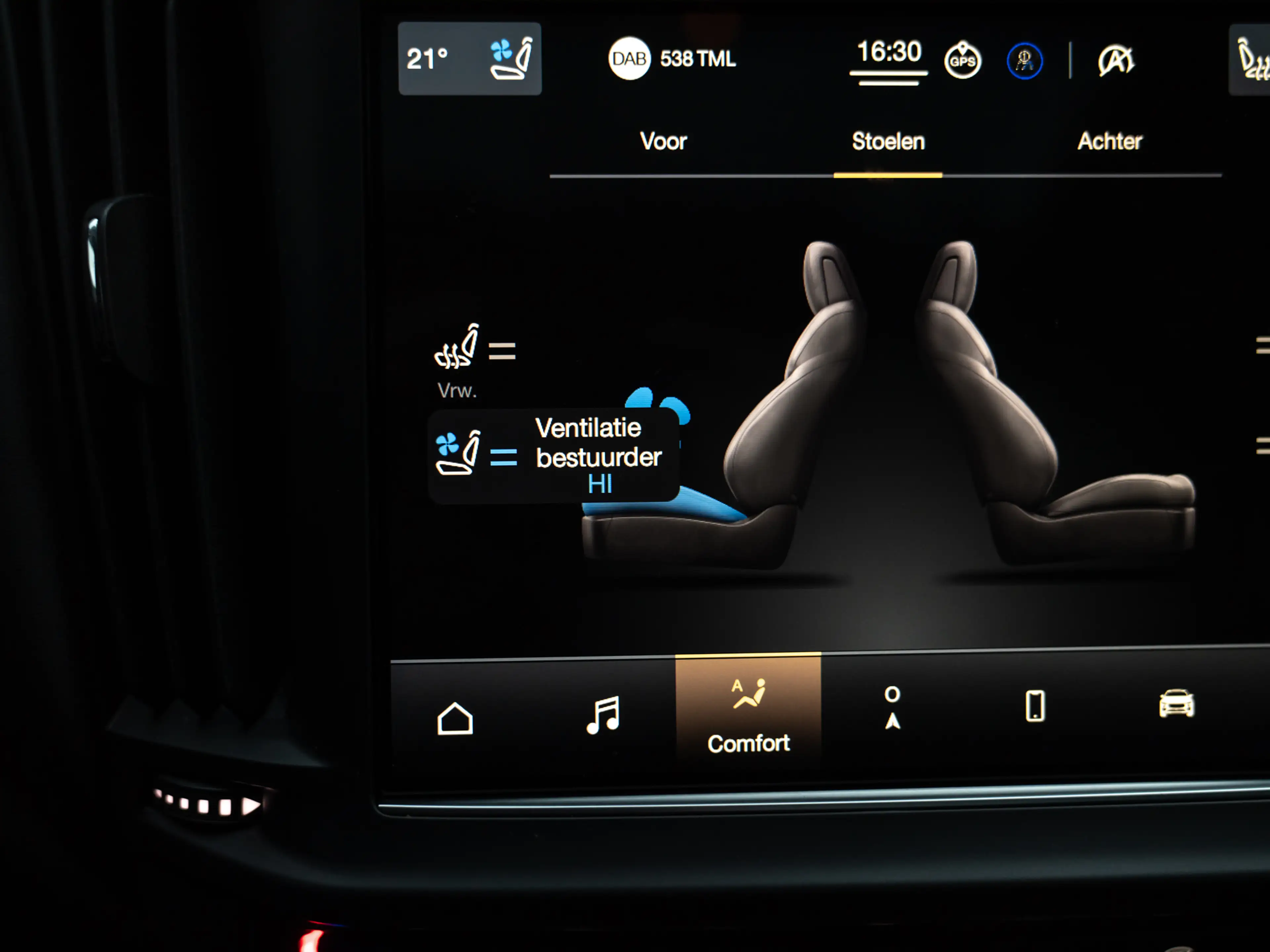 Maserati Levante 3.8 V8 Trofeo | Facelift | Pano-dak | Carbon | Sto — photo 36