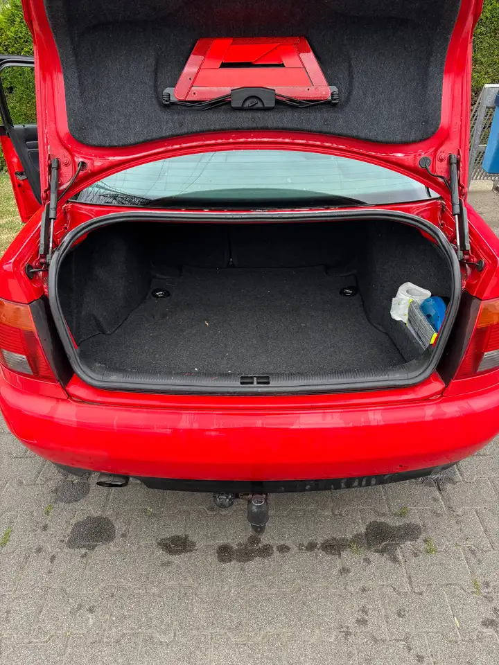 Audi A4 1.8, foto 5