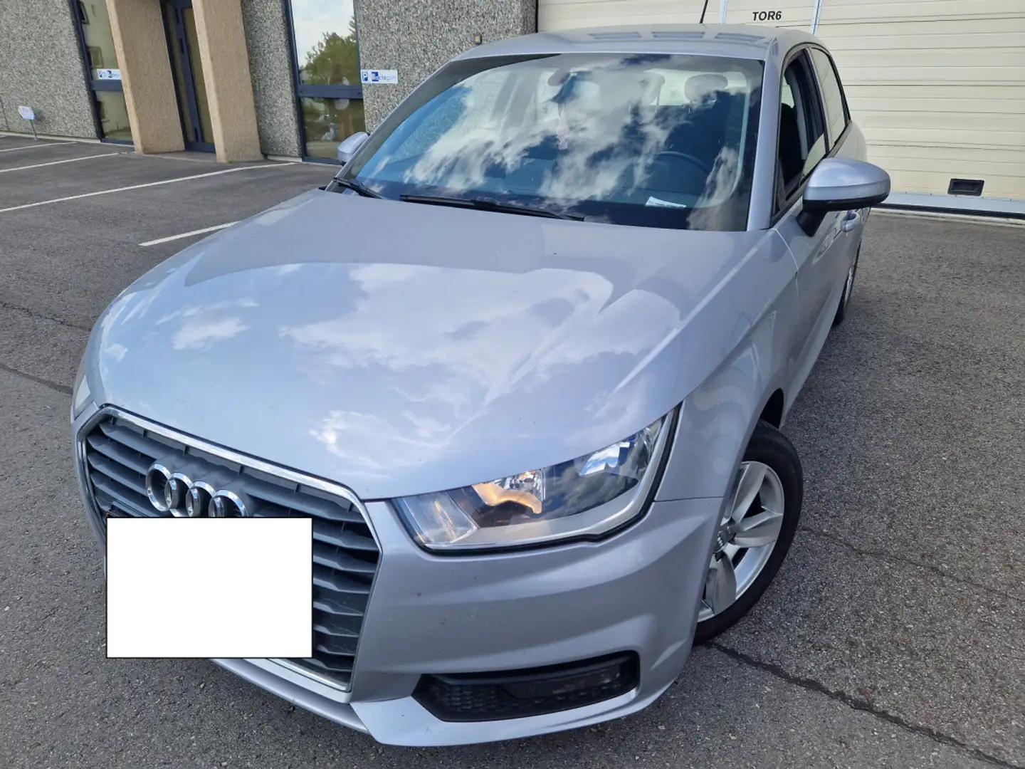 Audi A1 Sportback TSI 95CV Garantie 12 Mois Gris - 2