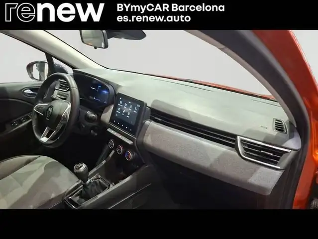 Renault Clio view 12