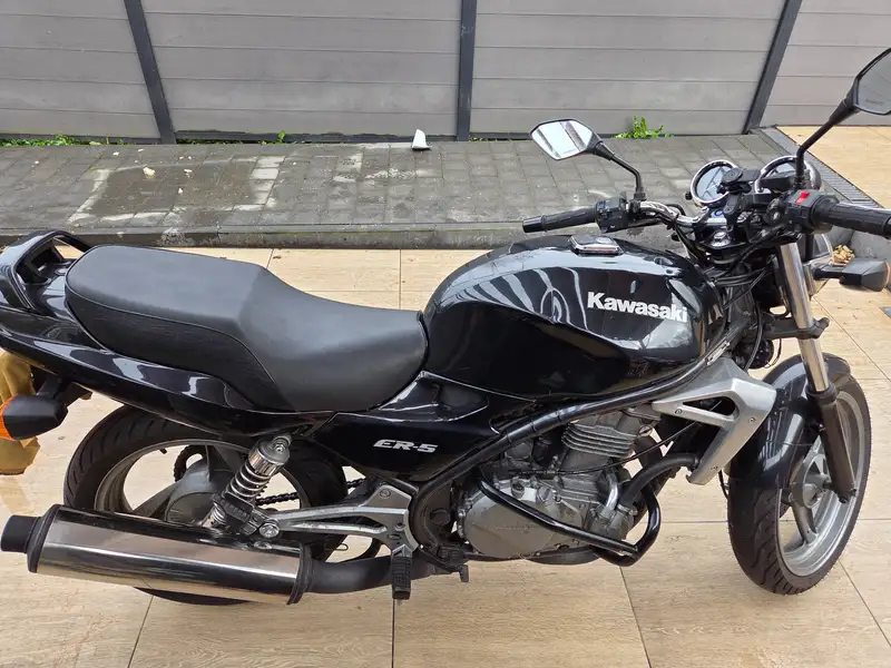Kawasaki ER-5 - foto 6