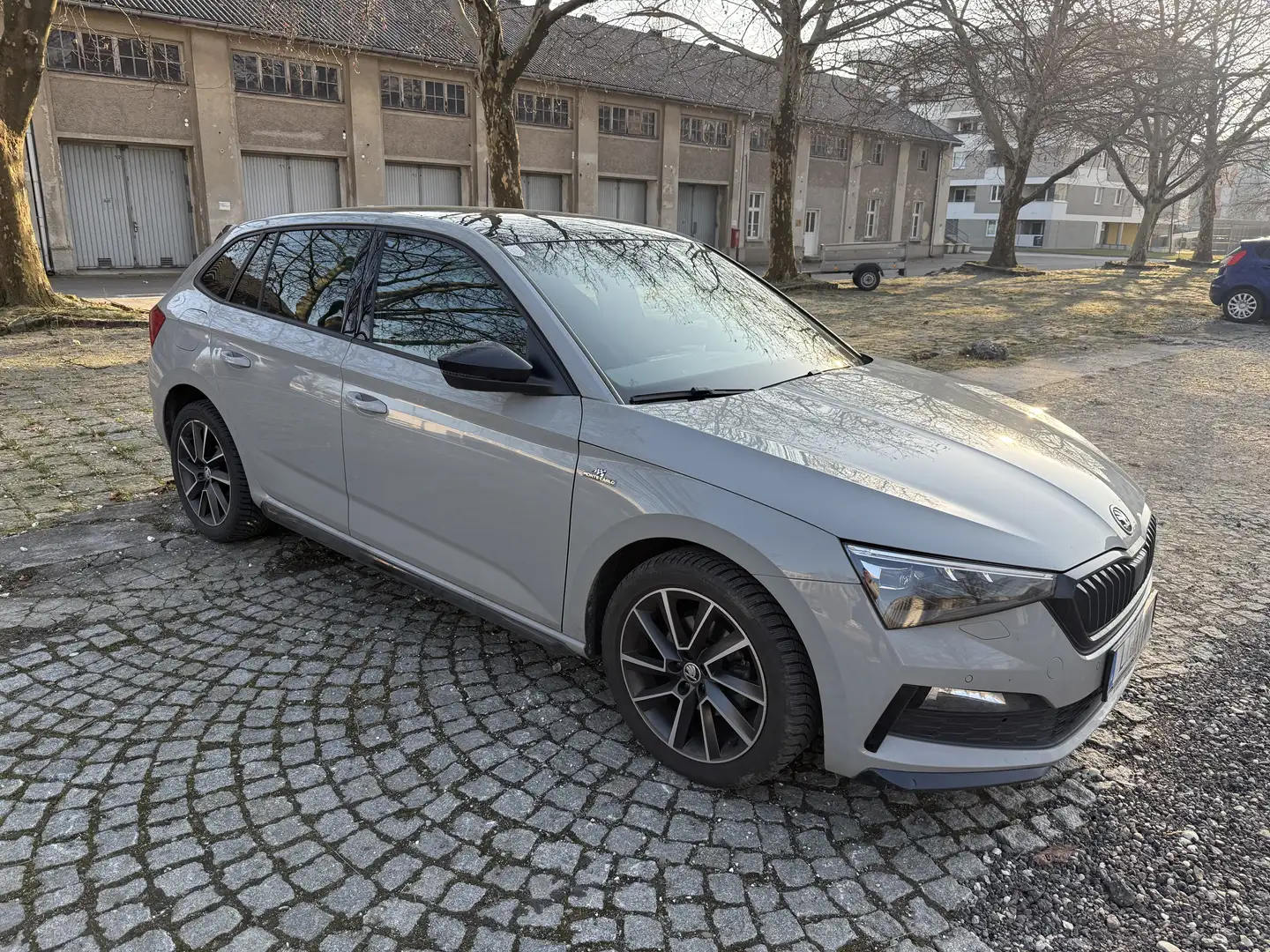 Skoda Scala 1,0 TSI Monte Carlo Top Ausstattung - 1