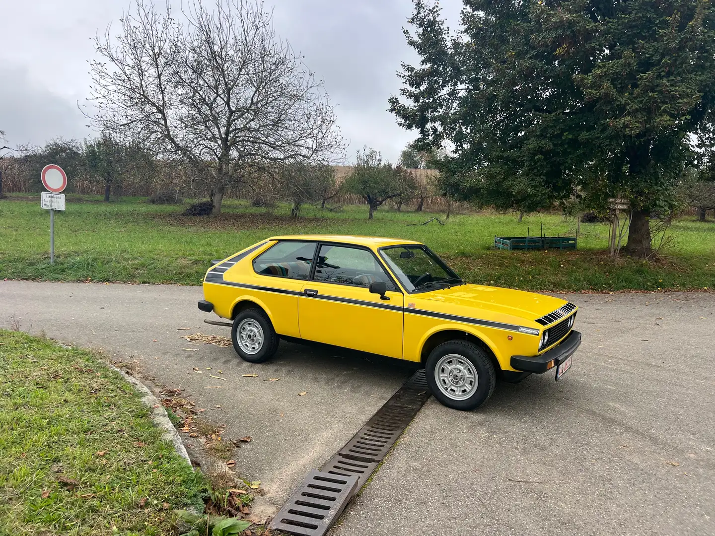 Fiat 128 Coupé  3 P Oldtimer Top Galben - 2
