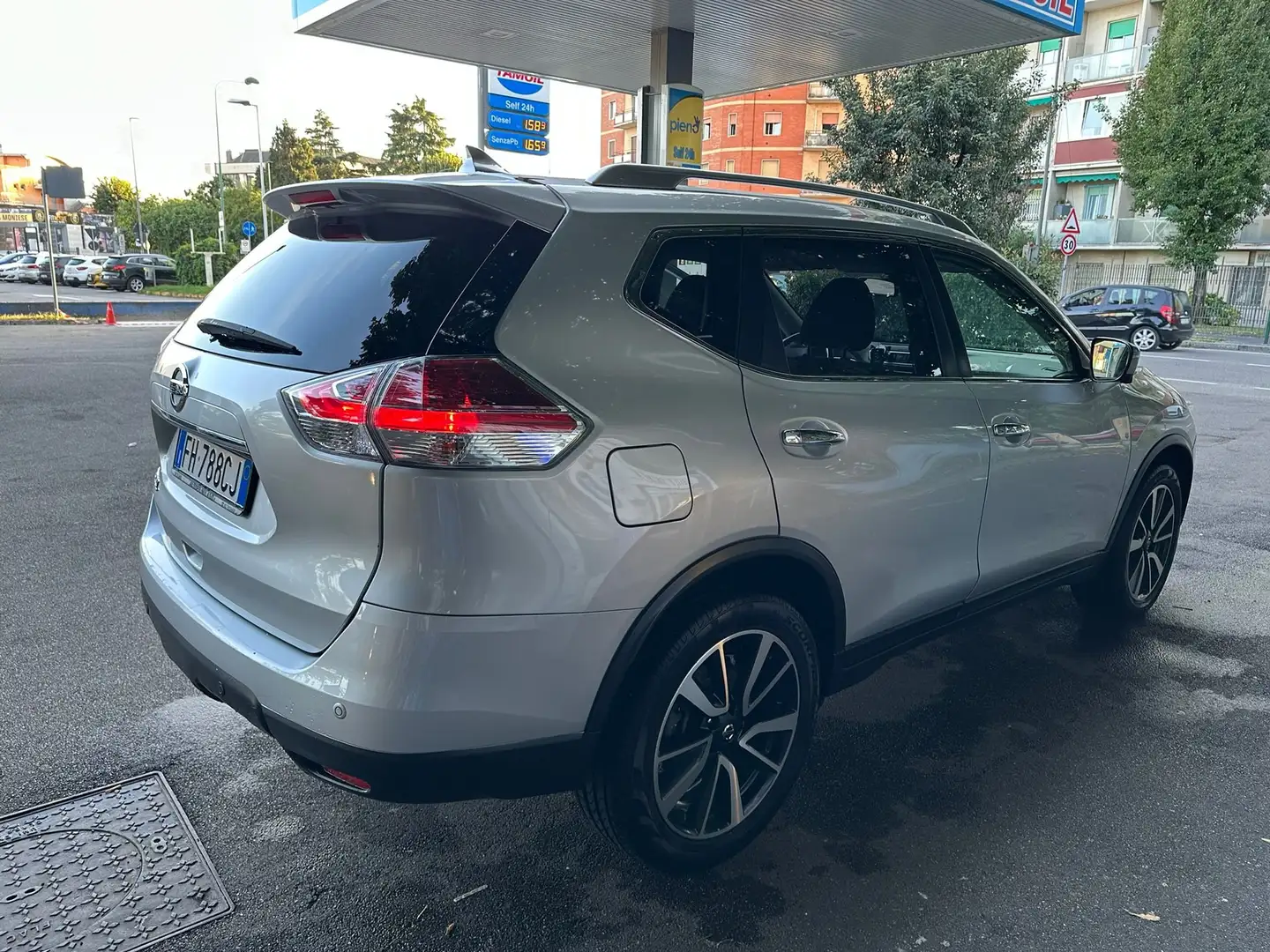 Nissan X-Trail 1.6 dci Tekna 2wd xtronic E6 Argento - 2