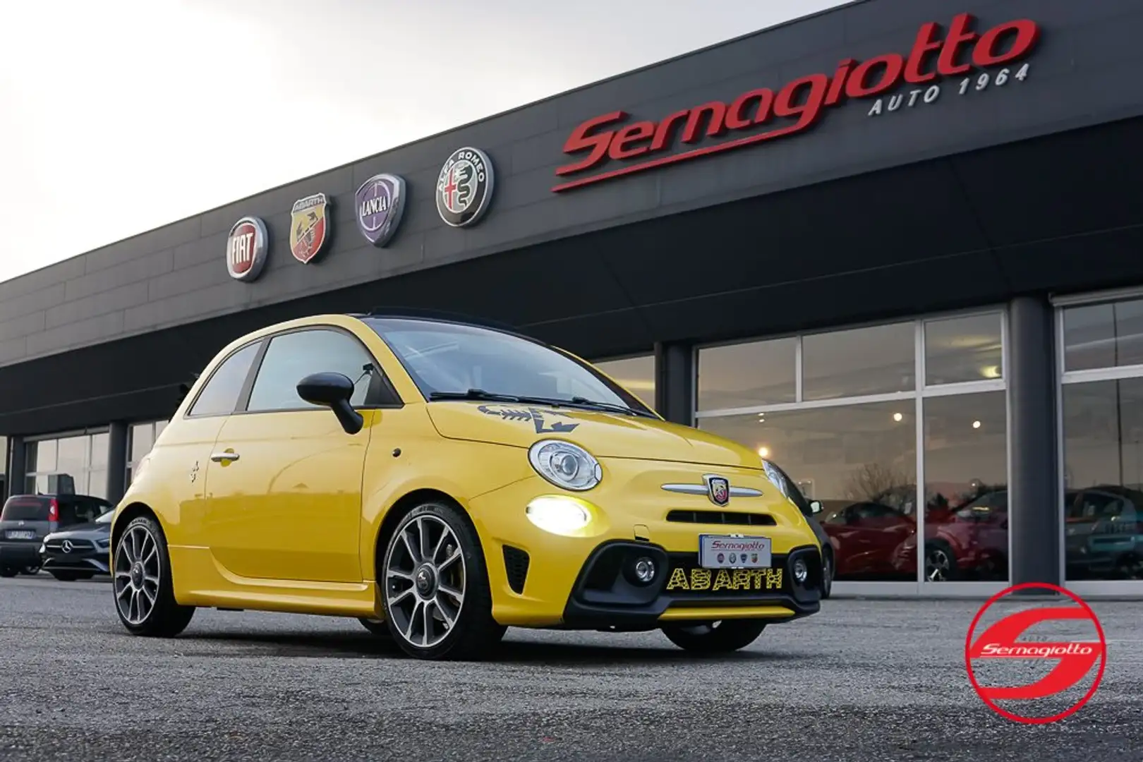 Abarth 595C CABRIO 1.4 165cv t-jet Turismo KM 46.300 - GIALLO Jaune - 1