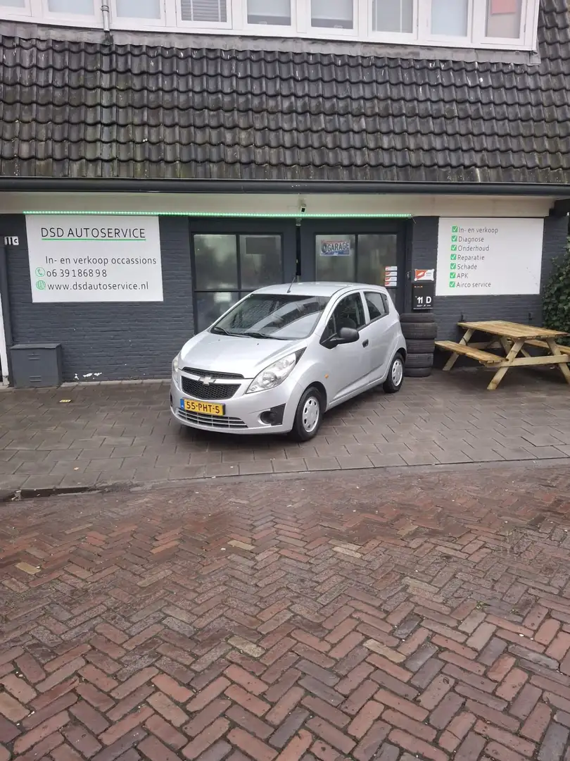 Chevrolet Spark 1.0 16V LS Argintiu - 1