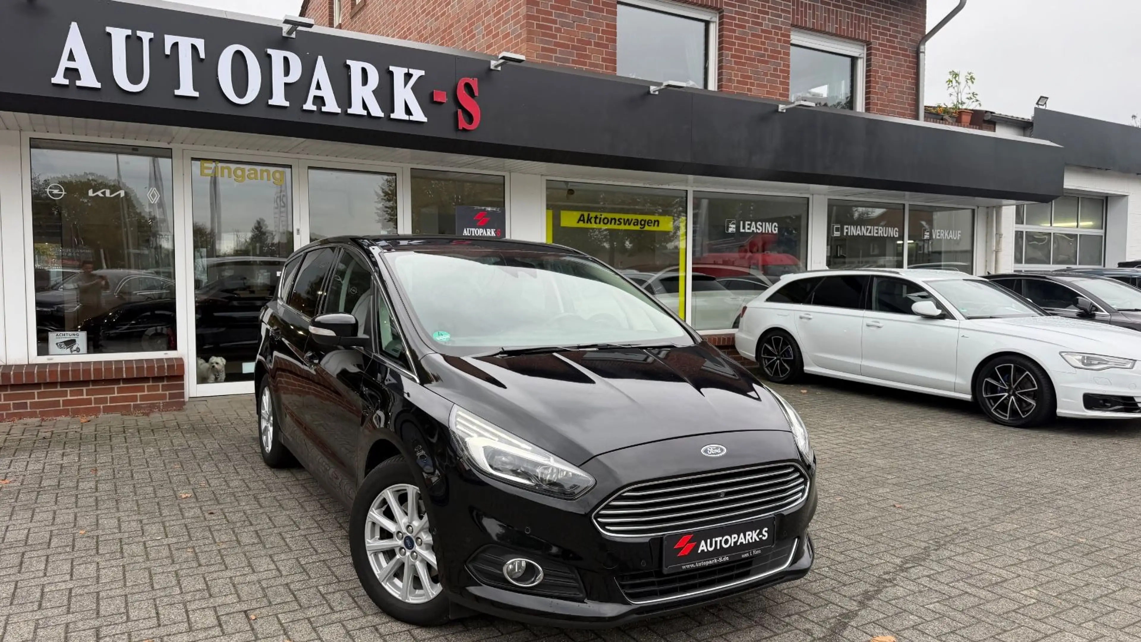 Ford S-Max Titanium | LED | AUTOMATIK | NAVI | KAMERA