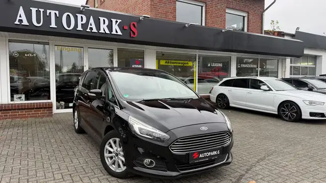 Ford S-Max Titanium | LED | AUTOMATIK | NAVI | KAMERA