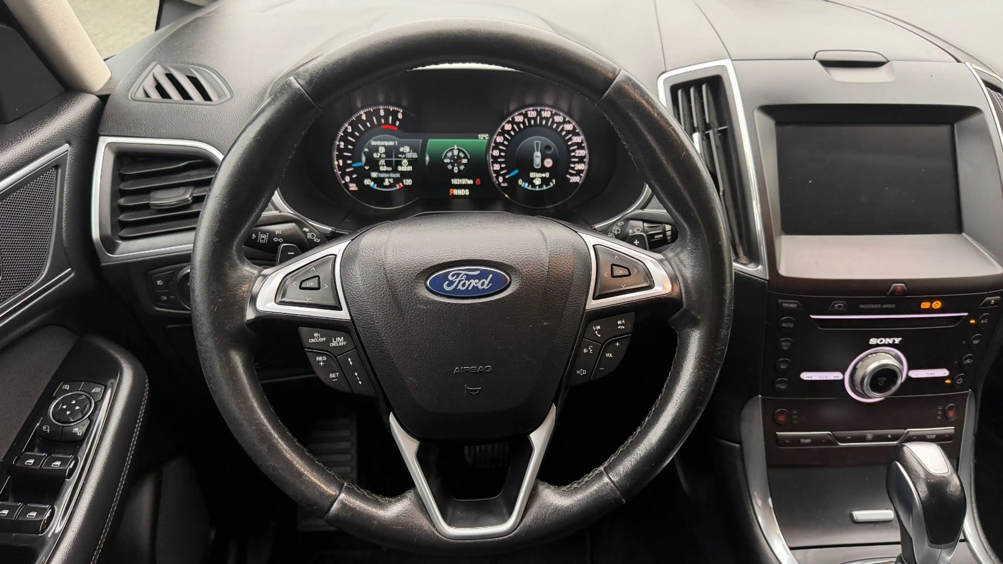 Ford S-Max Titanium | LED | AUTOMATIK | NAVI | KAMERA — photo 13