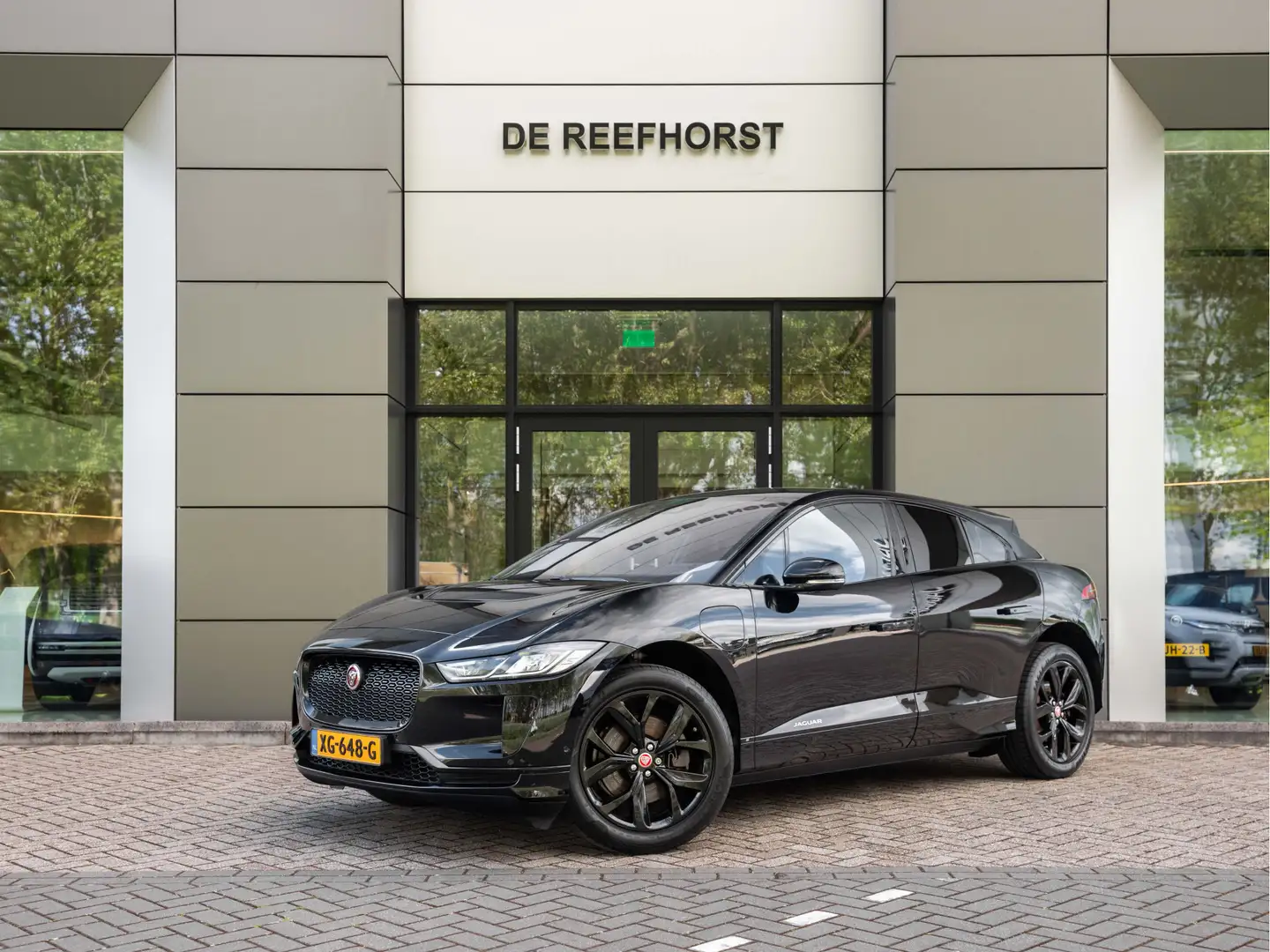 Jaguar I-Pace EV400 S 90 kWh | Luchtvering | Stuurwiel Verwarmd Noir - 1