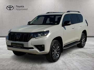 2.8 D4-D A/T 5 porte Executive