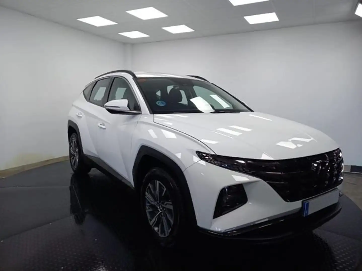 Hyundai TUCSON 1.6 TGDI 169KW (230CV) HEV MAXX AUTO Blanco - 2