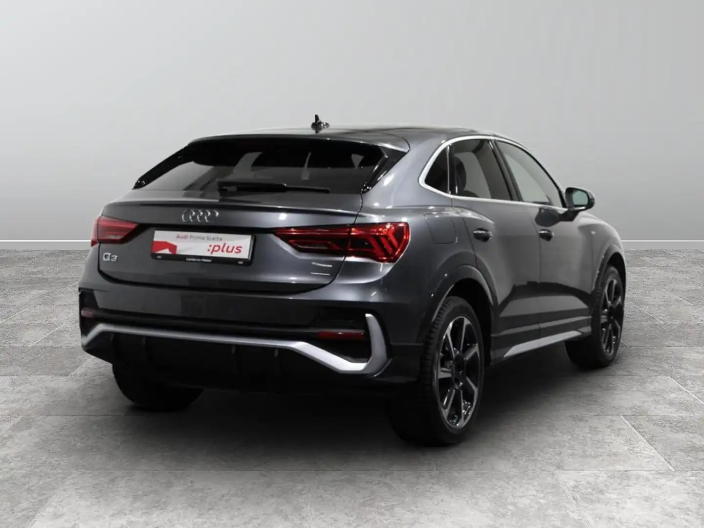 Audi Q3 Sportback 35 2.0 tdi S Line Edition s-tronic Grigio - 2