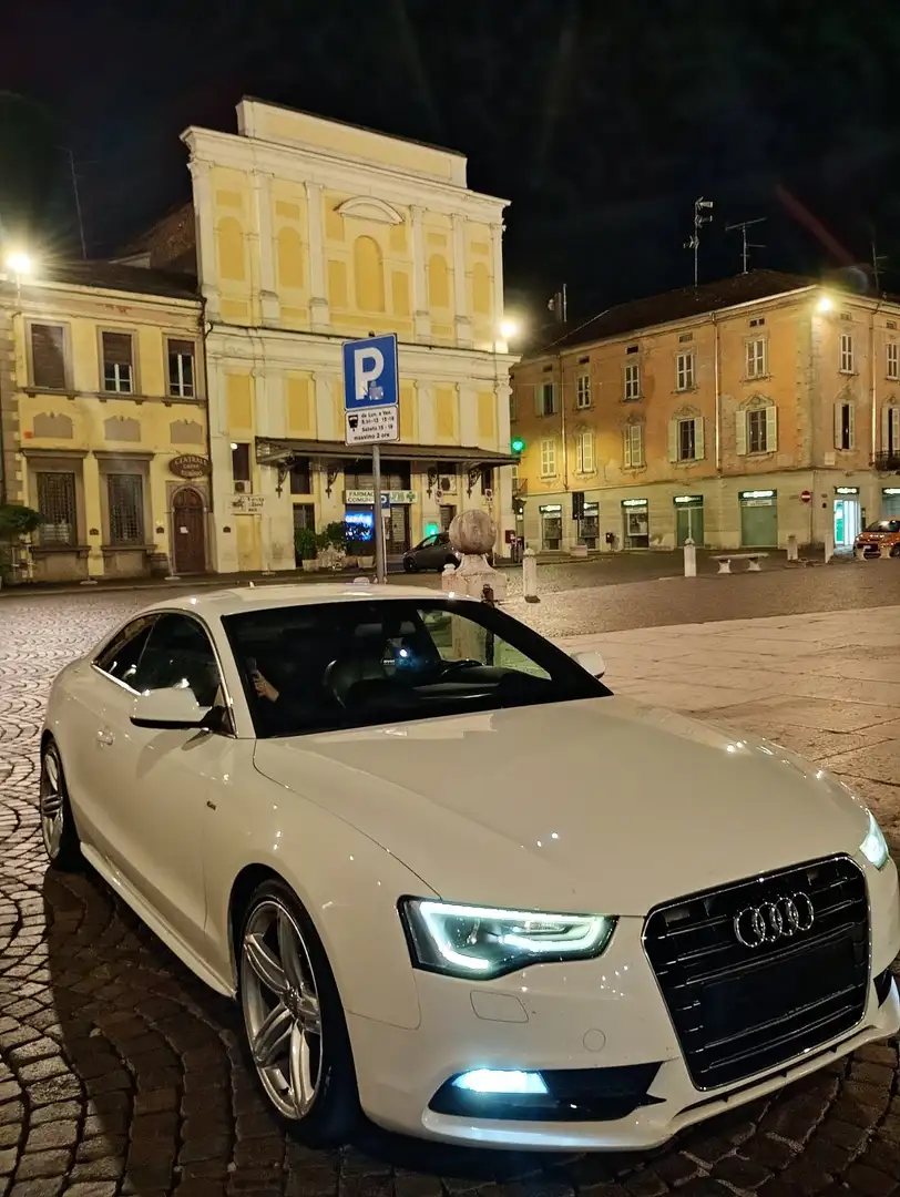 Audi A5 Coupe 2.0 tdi Ambiente quattro 177cv s-tronic - 1