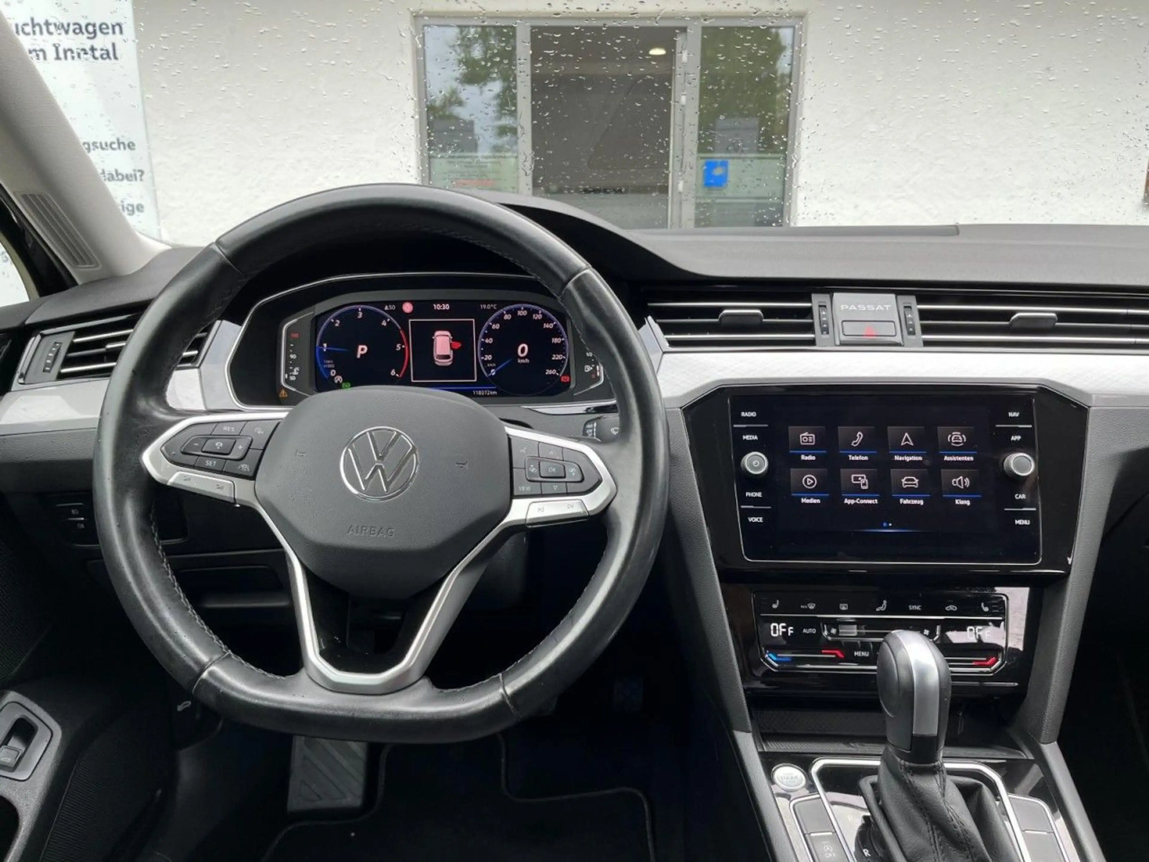 Volkswagen Passat Variant 2,0 TDI DSG Business (LED+Navi+AH — photo 14