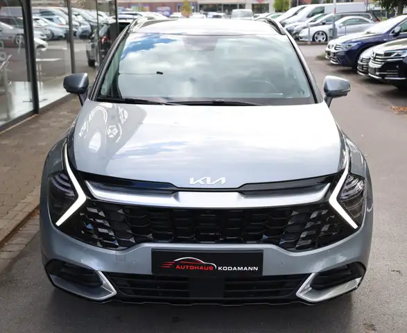 Kia Sportage view 2