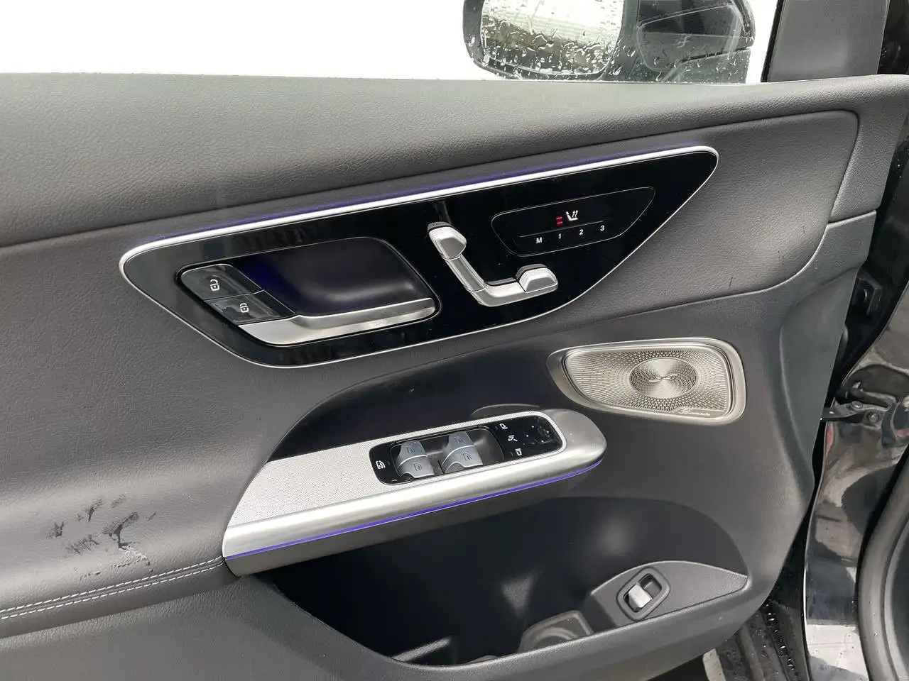 Mercedes-Benz GLC снимка Mercedes-Benz GLC