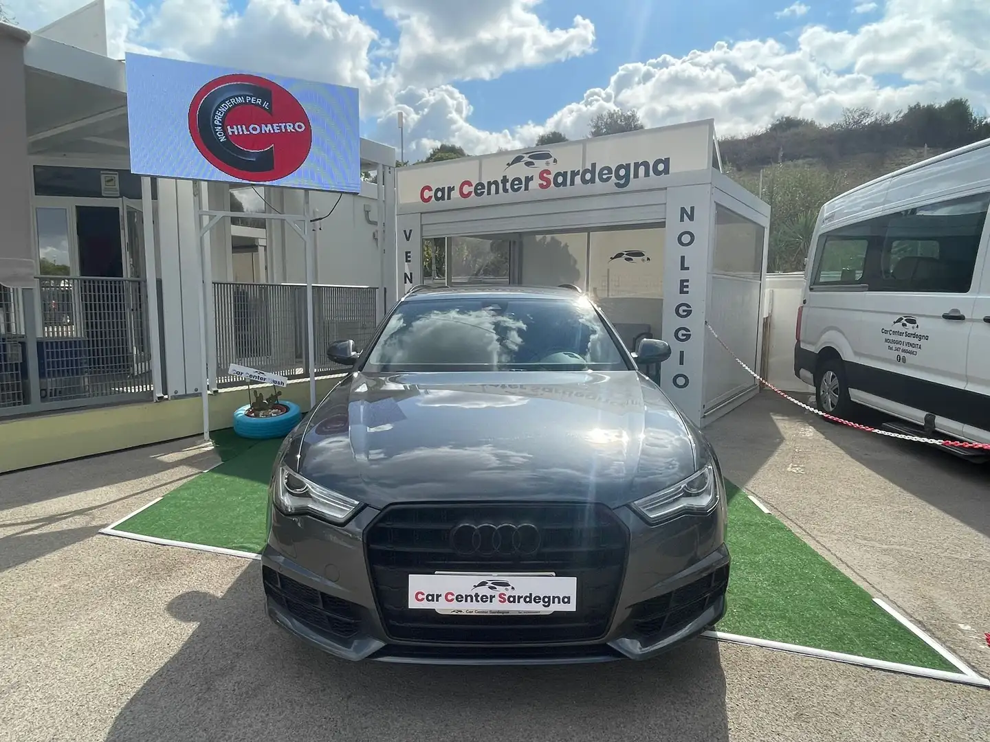 Audi A6 A6 Avant 2.0 tdi ultra 190cv s-tronic S-Line Gris - 2