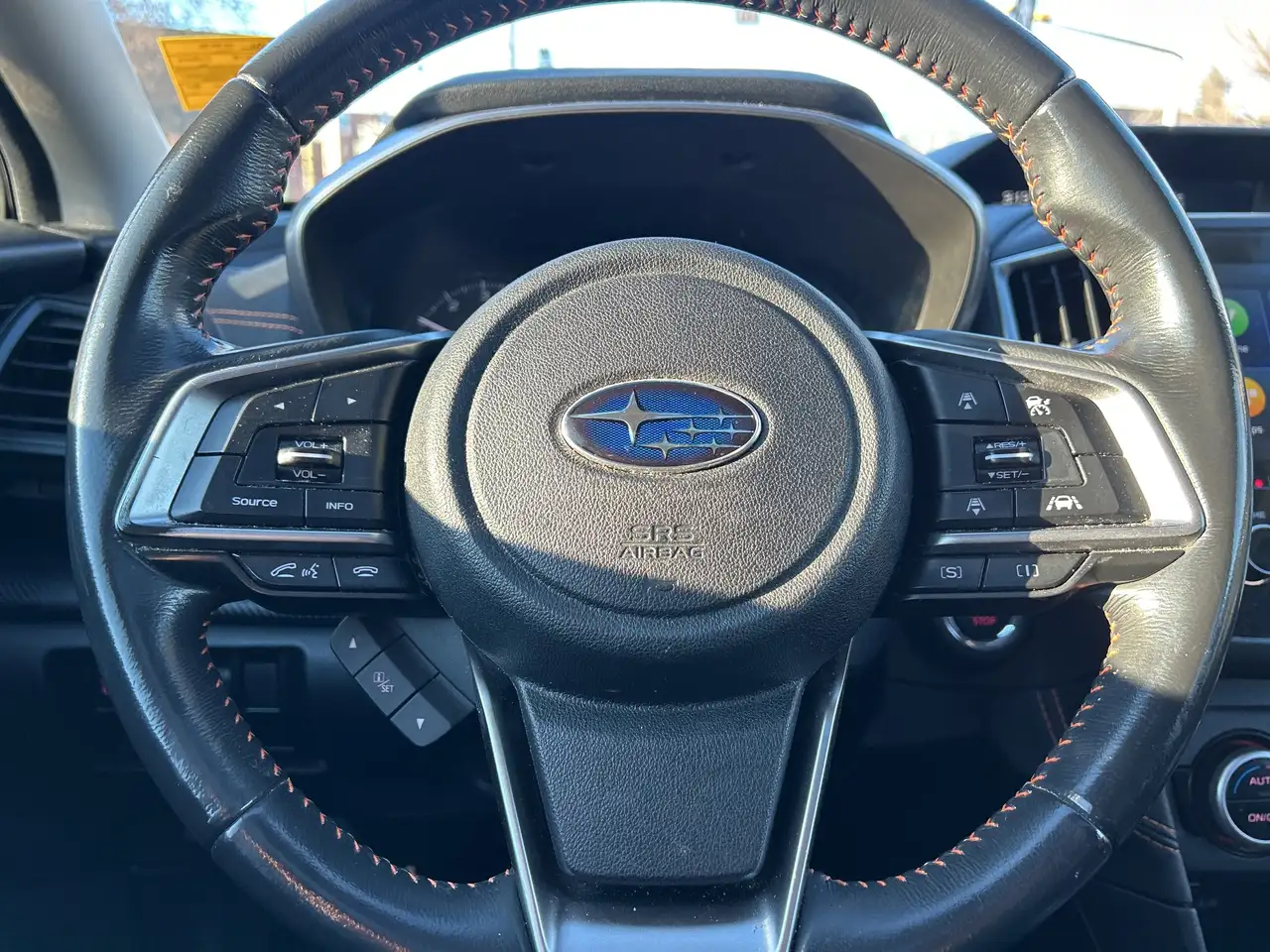 Subaru Crosstrek снимка Subaru Crosstrek