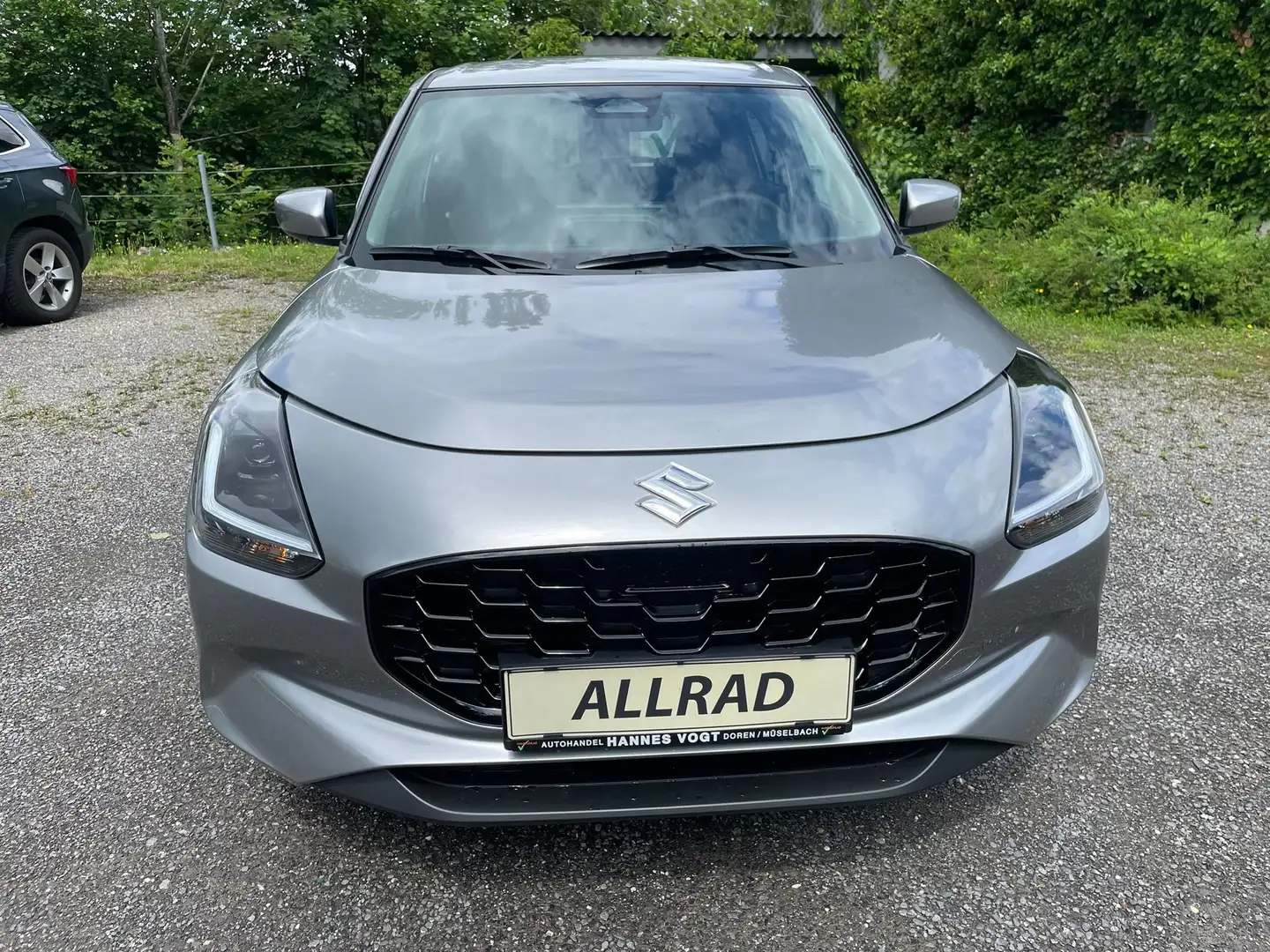 Suzuki Swift 1,2 Hybrid ALLGRIP shine 5tg. Tageszulassung!!! Silber - 2