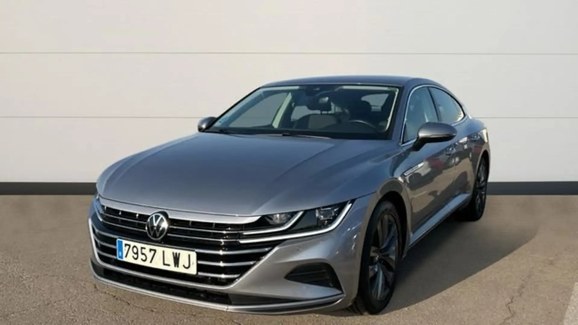 Volkswagen Arteon 1.5 TSI 110KW 150 5P Gris - 2