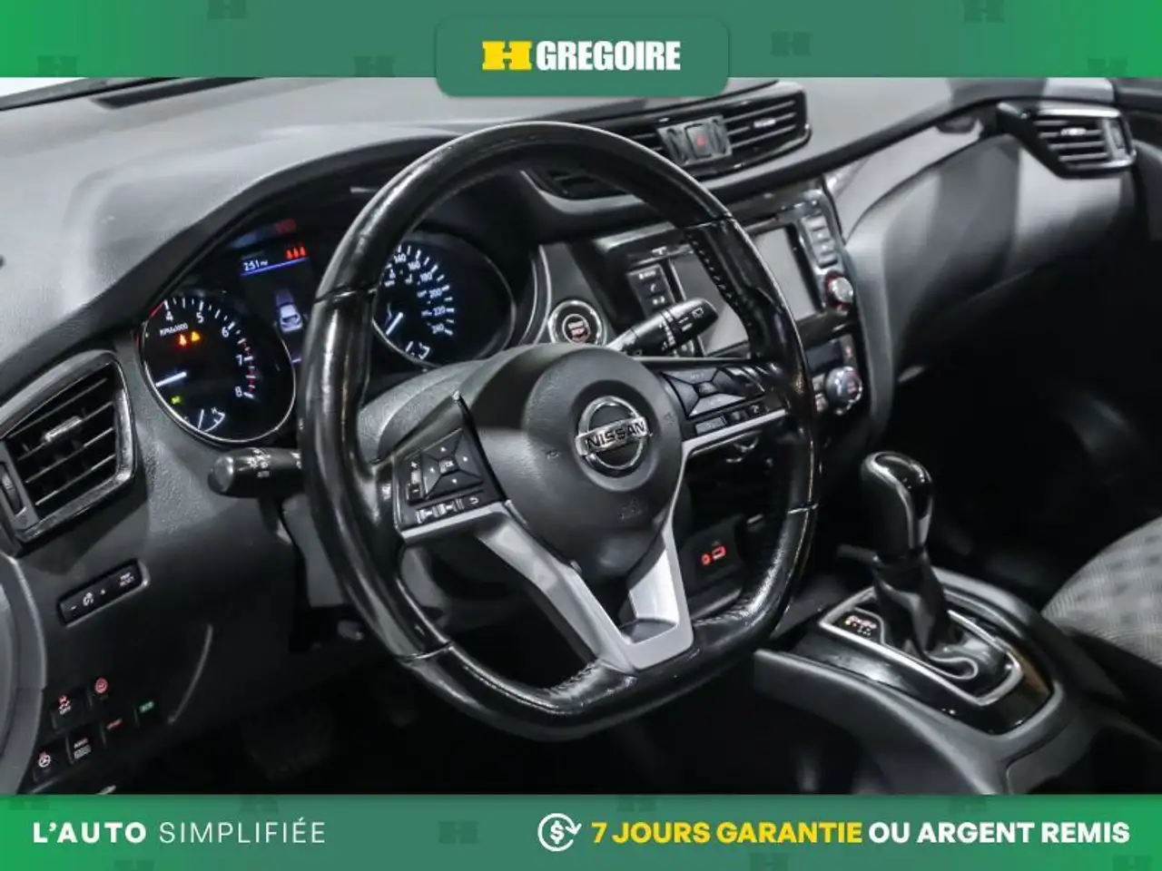 Nissan Qashqai снимка Nissan Qashqai