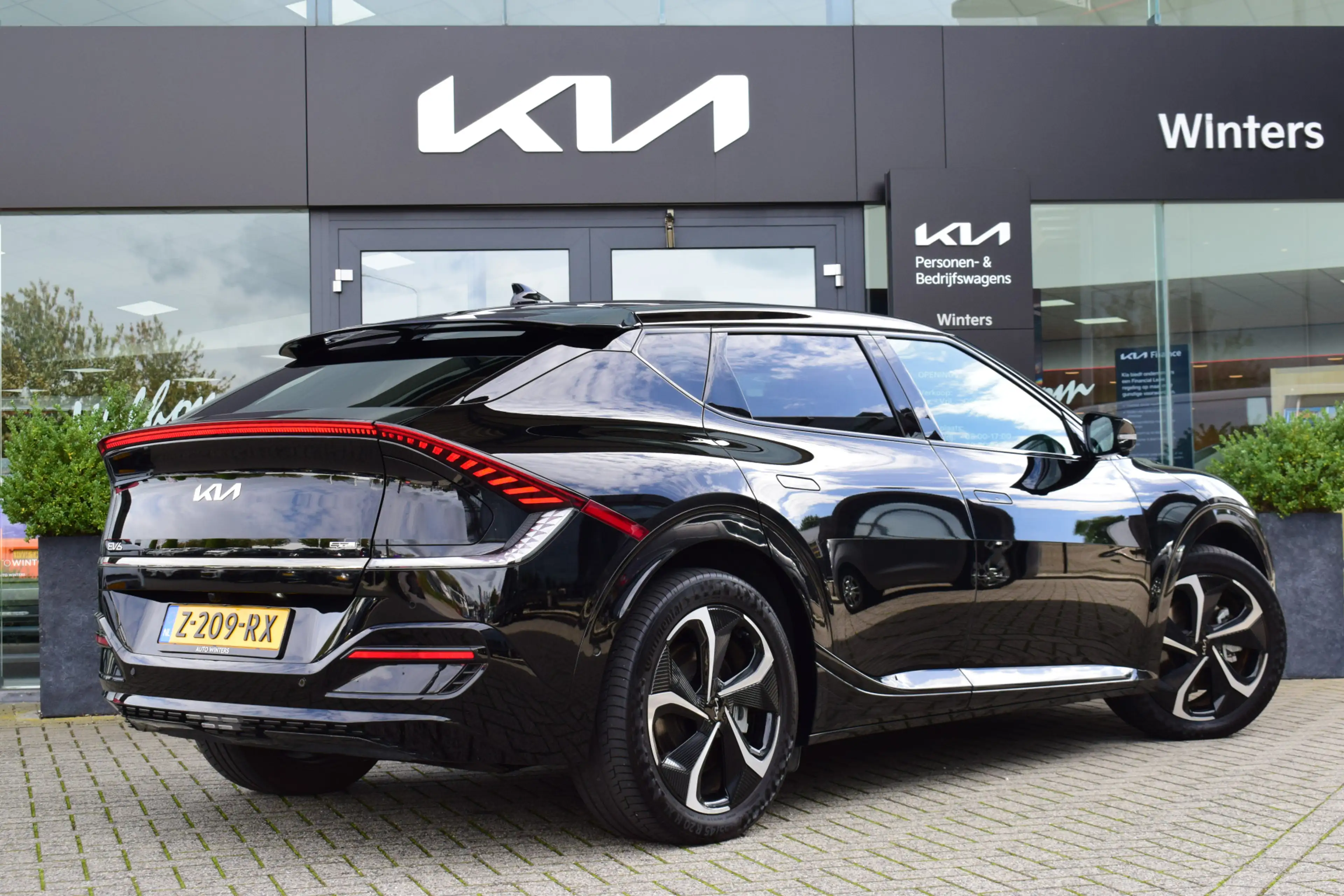Kia EV6 GT-Line 77.4 kWh — photo 2