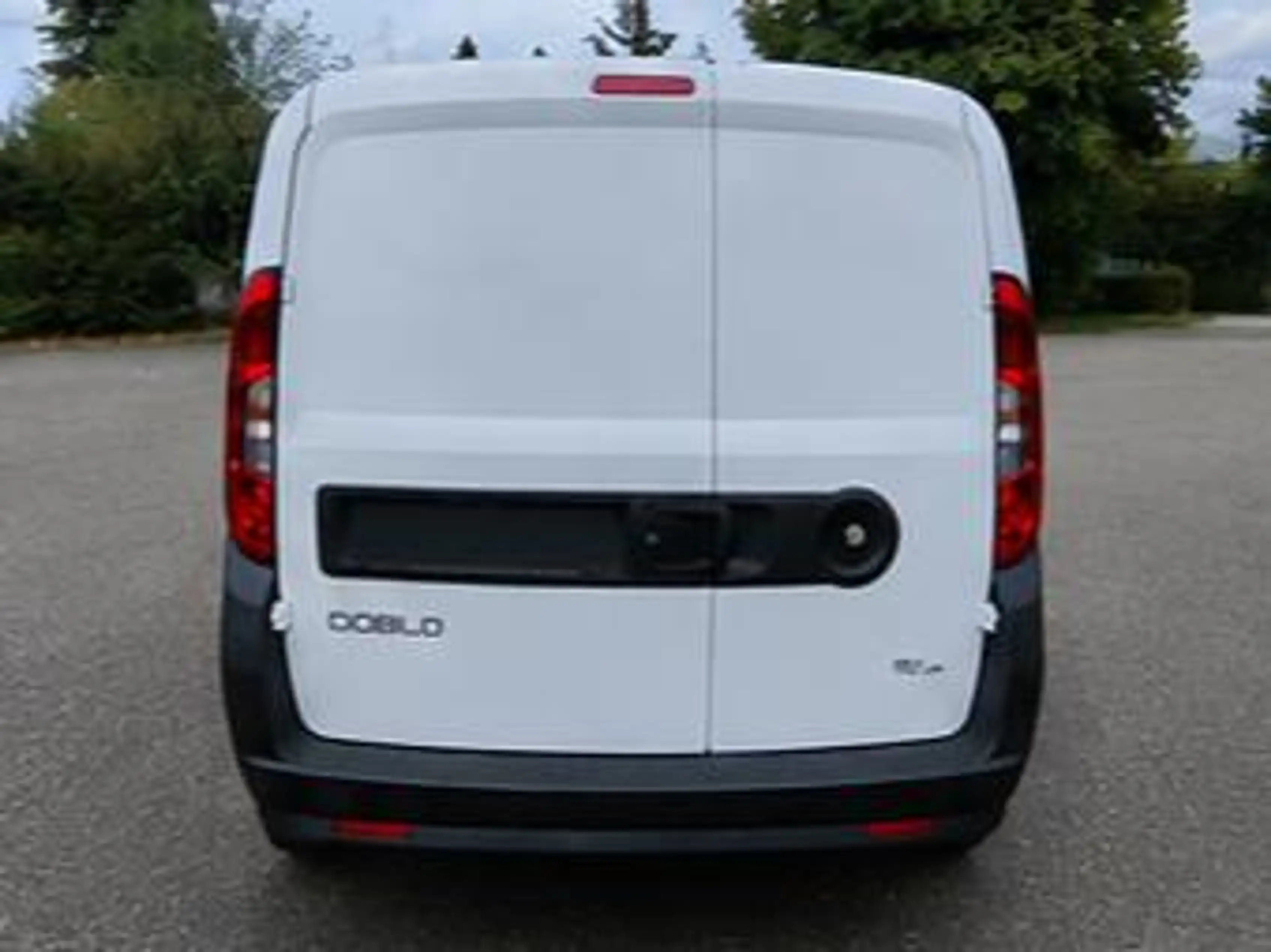 Fiat Doblo 1.3L SX Kasten — photo 5