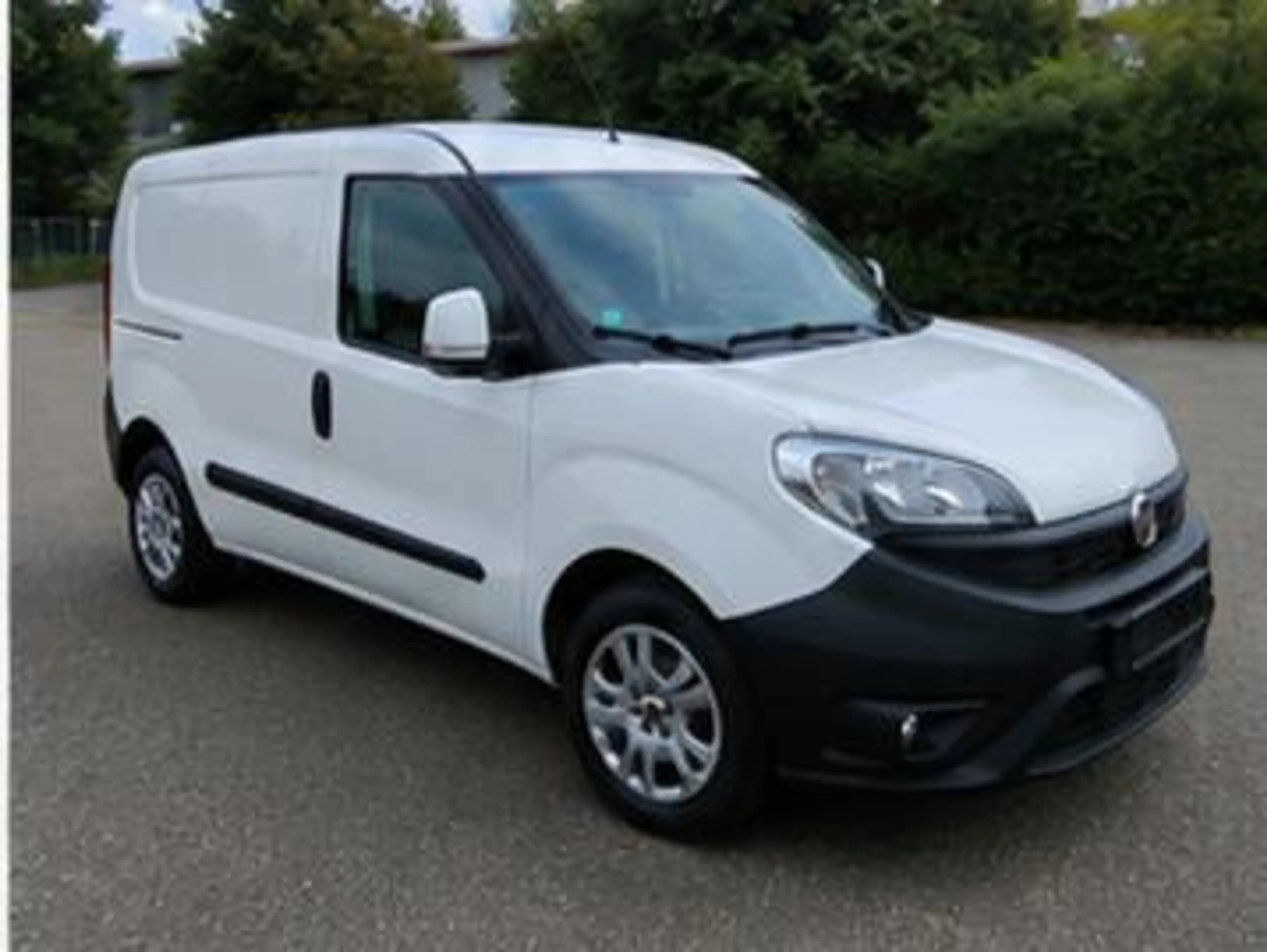 Fiat Doblo 1.3L SX Kasten — photo 2