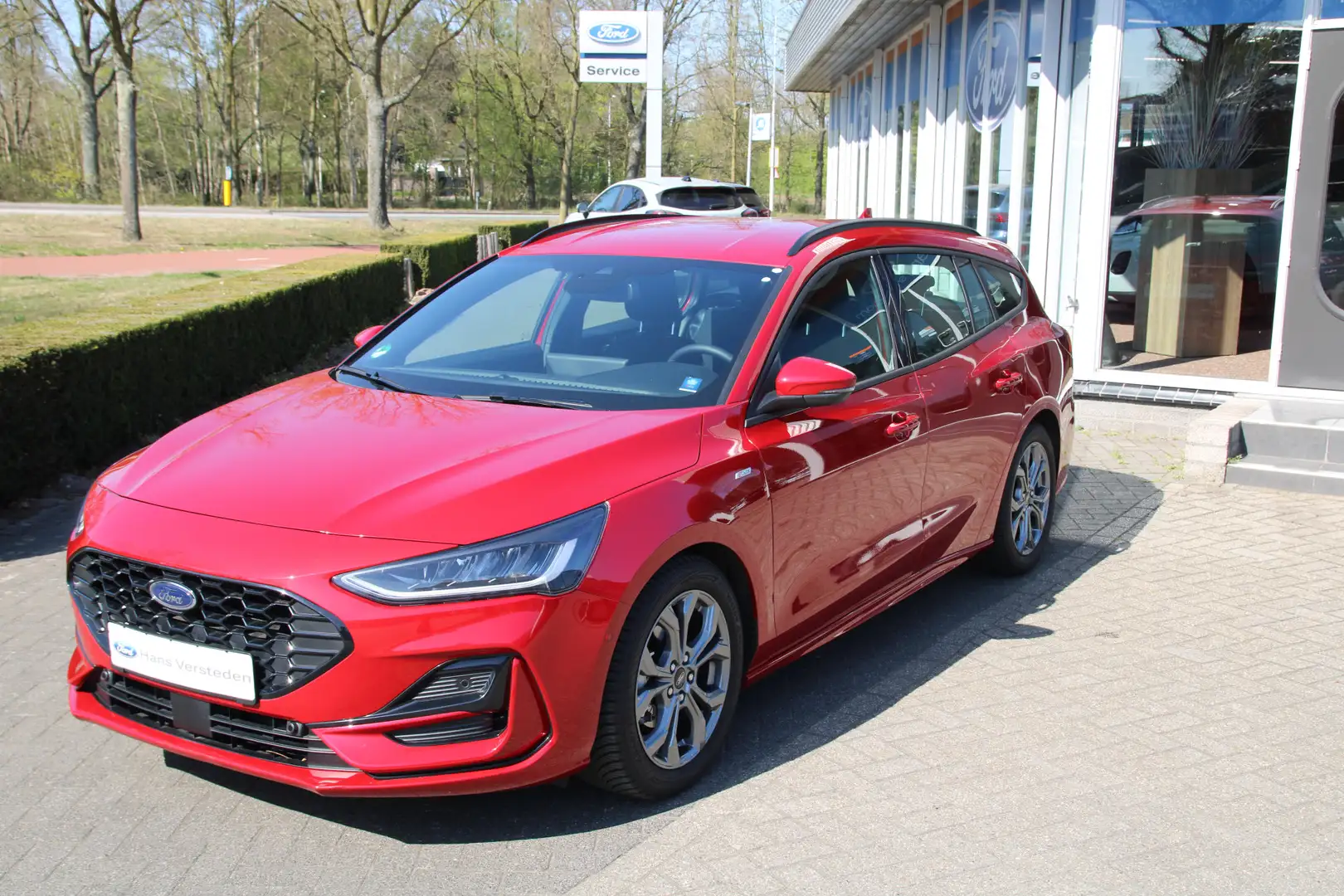 Ford Focus Wagon 1.0 EcoBoost 155 PK Hybrid AUTOMAAT ST- Line Rood - 2