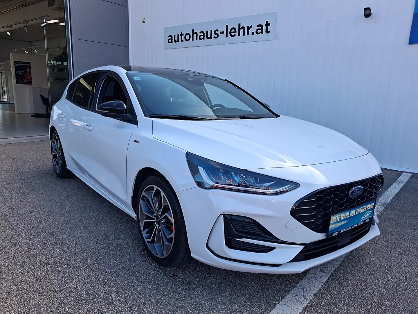 Ford Focus 1,0 EcoBoost Hybrid ST-Line X Aut. Weiß - 2