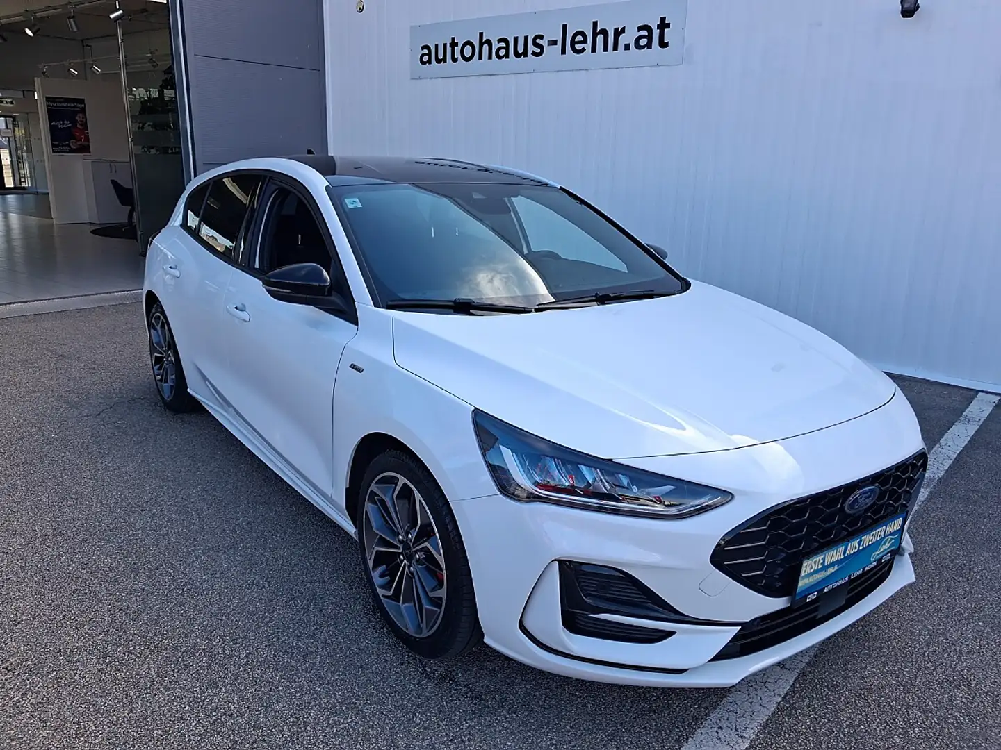 Ford Focus 1,0 EcoBoost Hybrid ST-Line X Aut. Weiß - 1