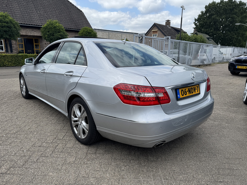Mercedes-Benz E 350 CDI Avantgarde — photo 7