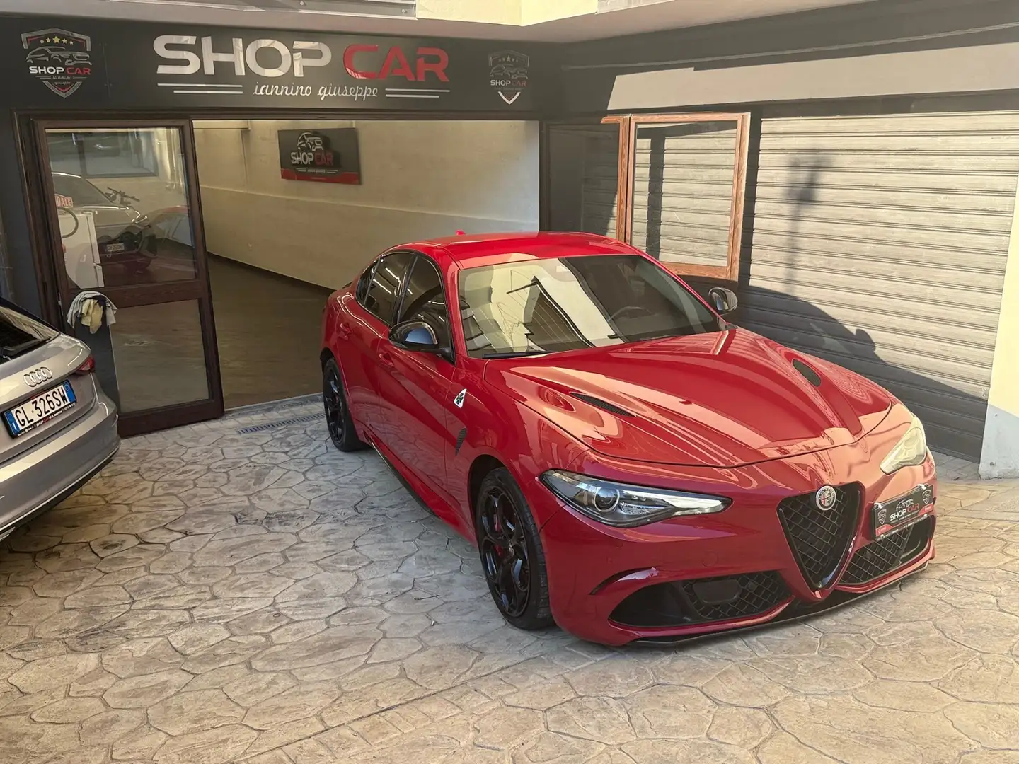 Alfa Romeo Giulia Giulia 2.9 V6 Bi-Turbo AT8 Quadrifoglio Rosso - 1