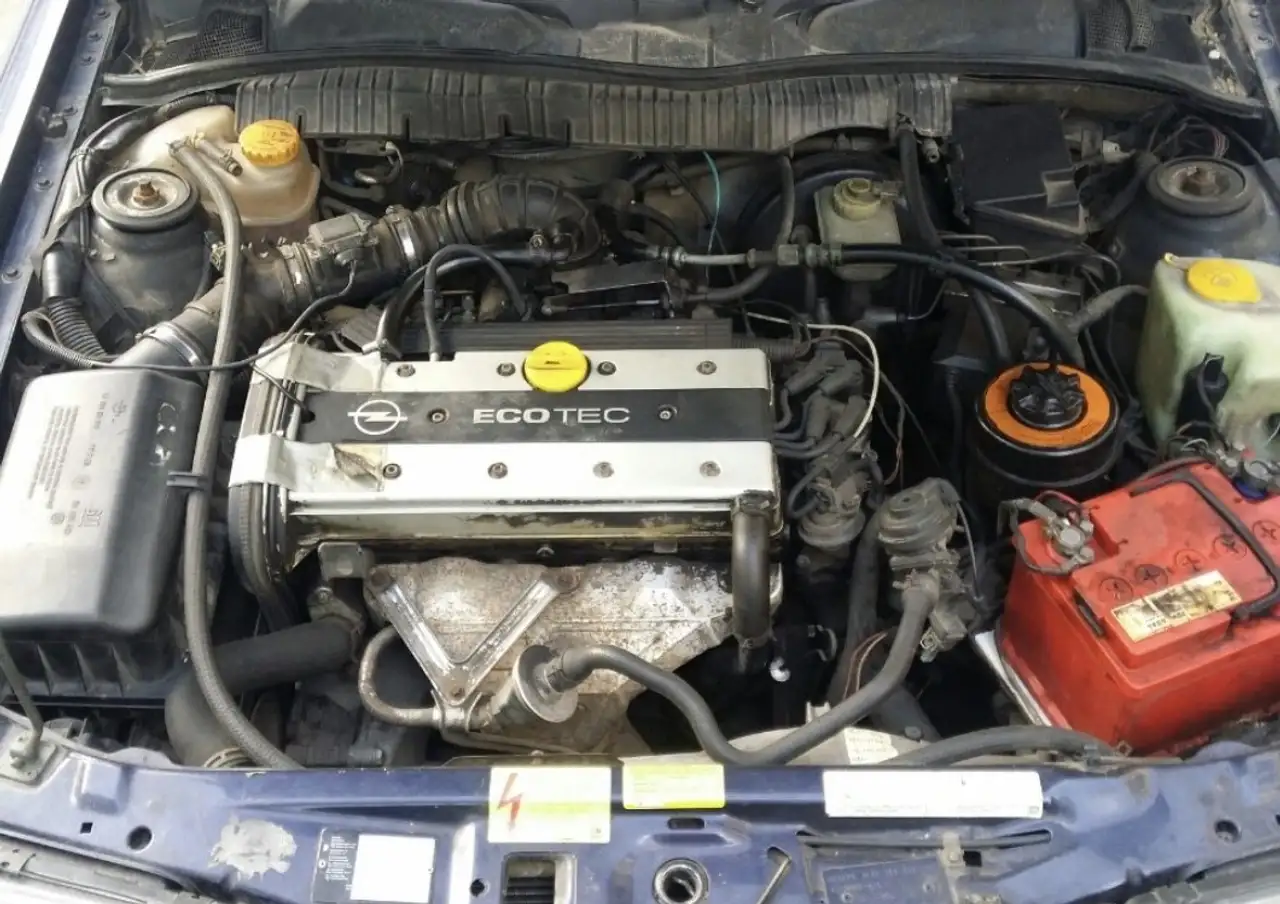 Opel Vectra Sport 2.0 16v 4x4 original, foto 2