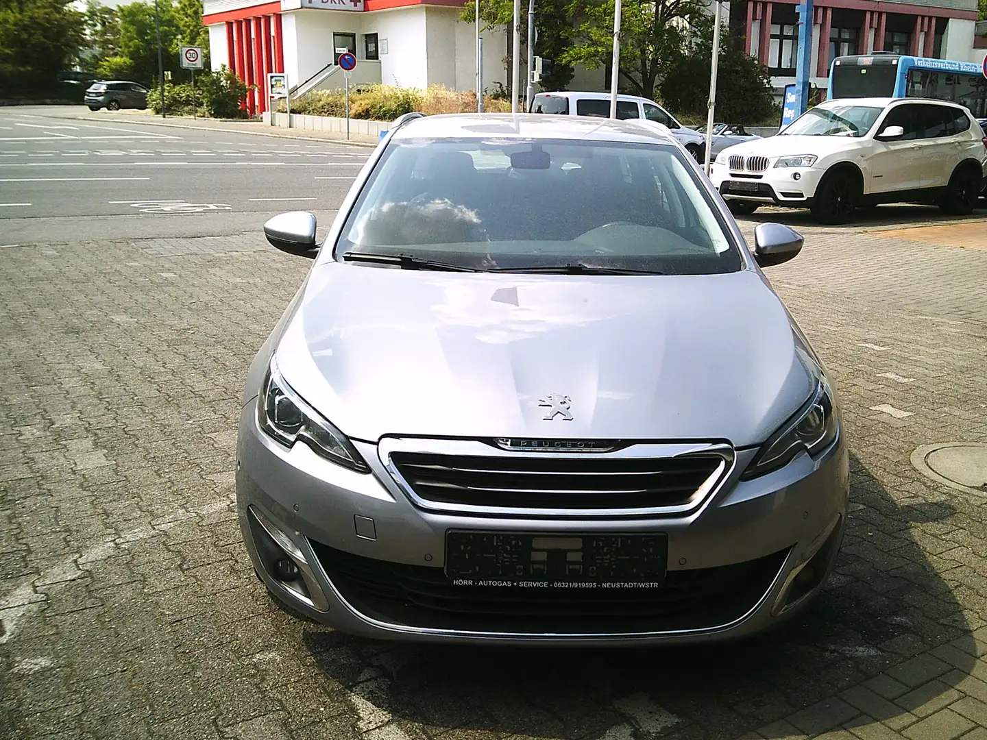 Peugeot 308 Allure SW Grau - 2