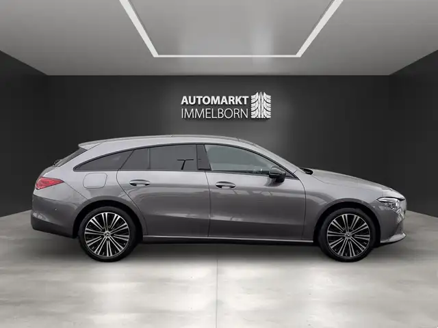 Mercedes-Benz CLA view 7