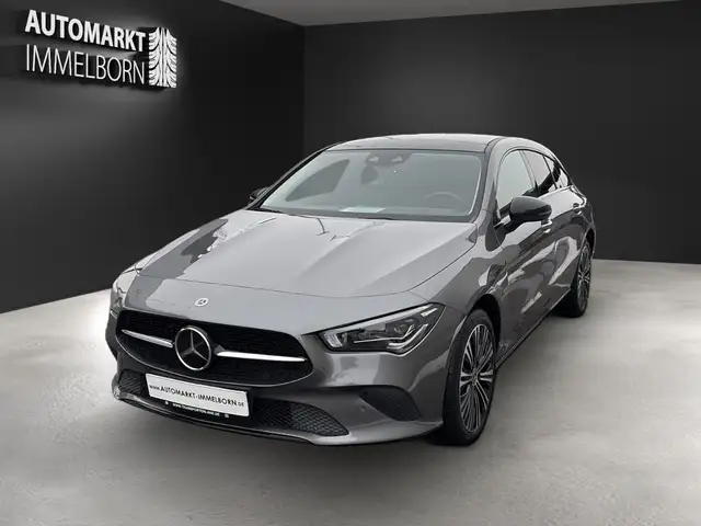 Mercedes-Benz CLA view 4