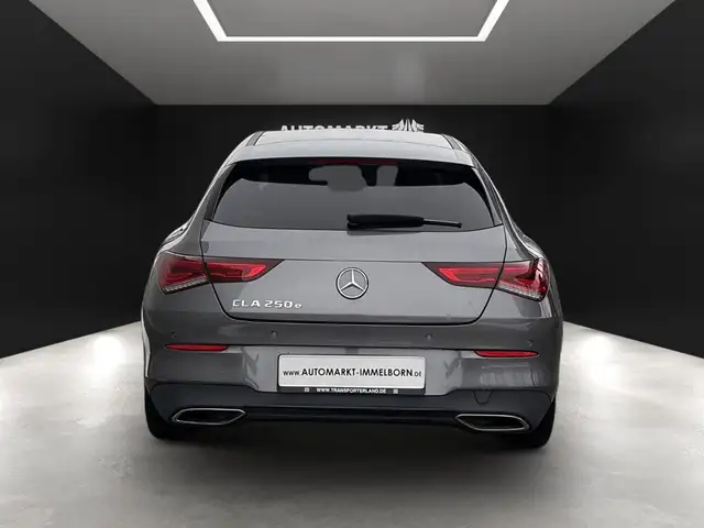 Mercedes-Benz CLA view 8