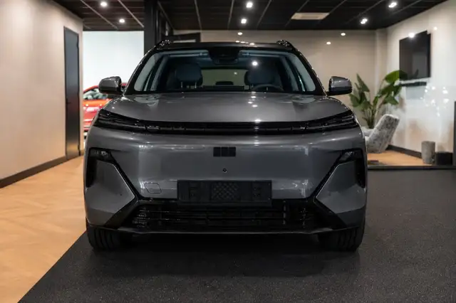 Geely Starray EM-I view 9