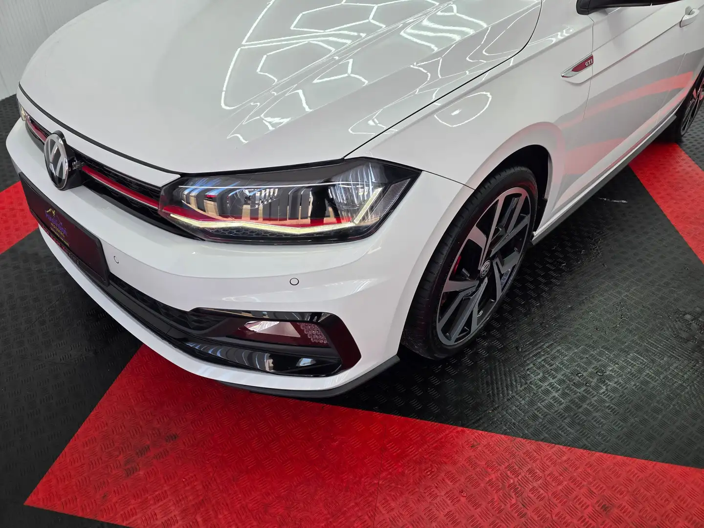 Volkswagen Polo GTI VI 2.0 GTI Navi Led Touch 1 Hand DSG Weiß - 2