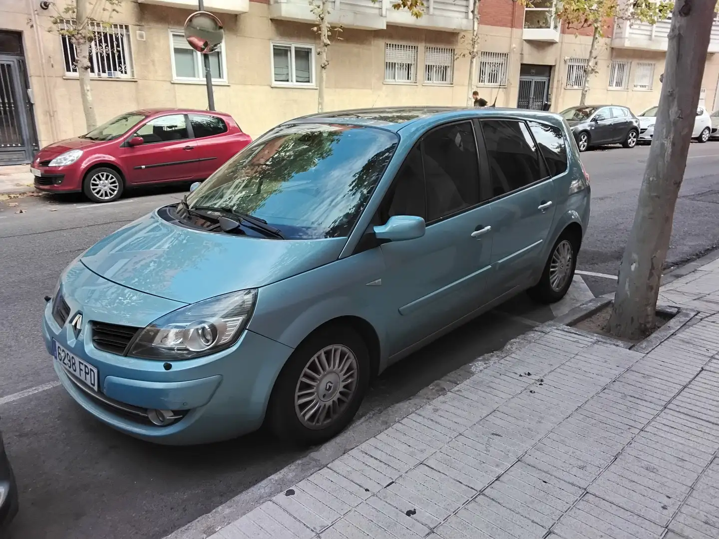 Renault Grand Scenic Grand Scénic 1.9DCI Privilege 7pl. Privilege - 1