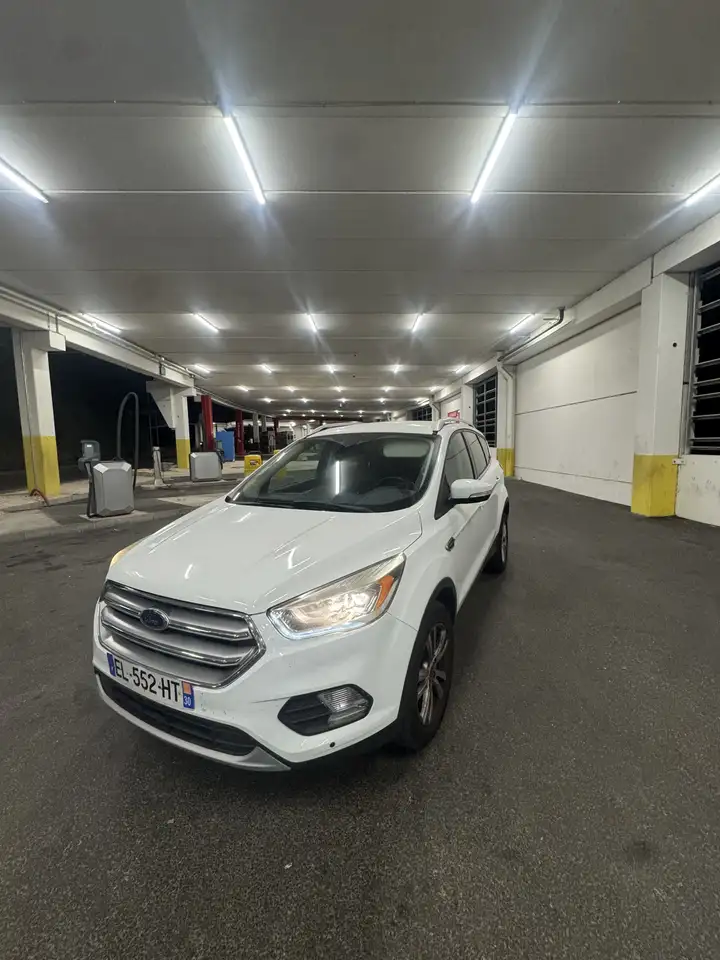 Ford Kuga Vignale 1.5 TDCi 120 S\u0026S 4x2 BVM6