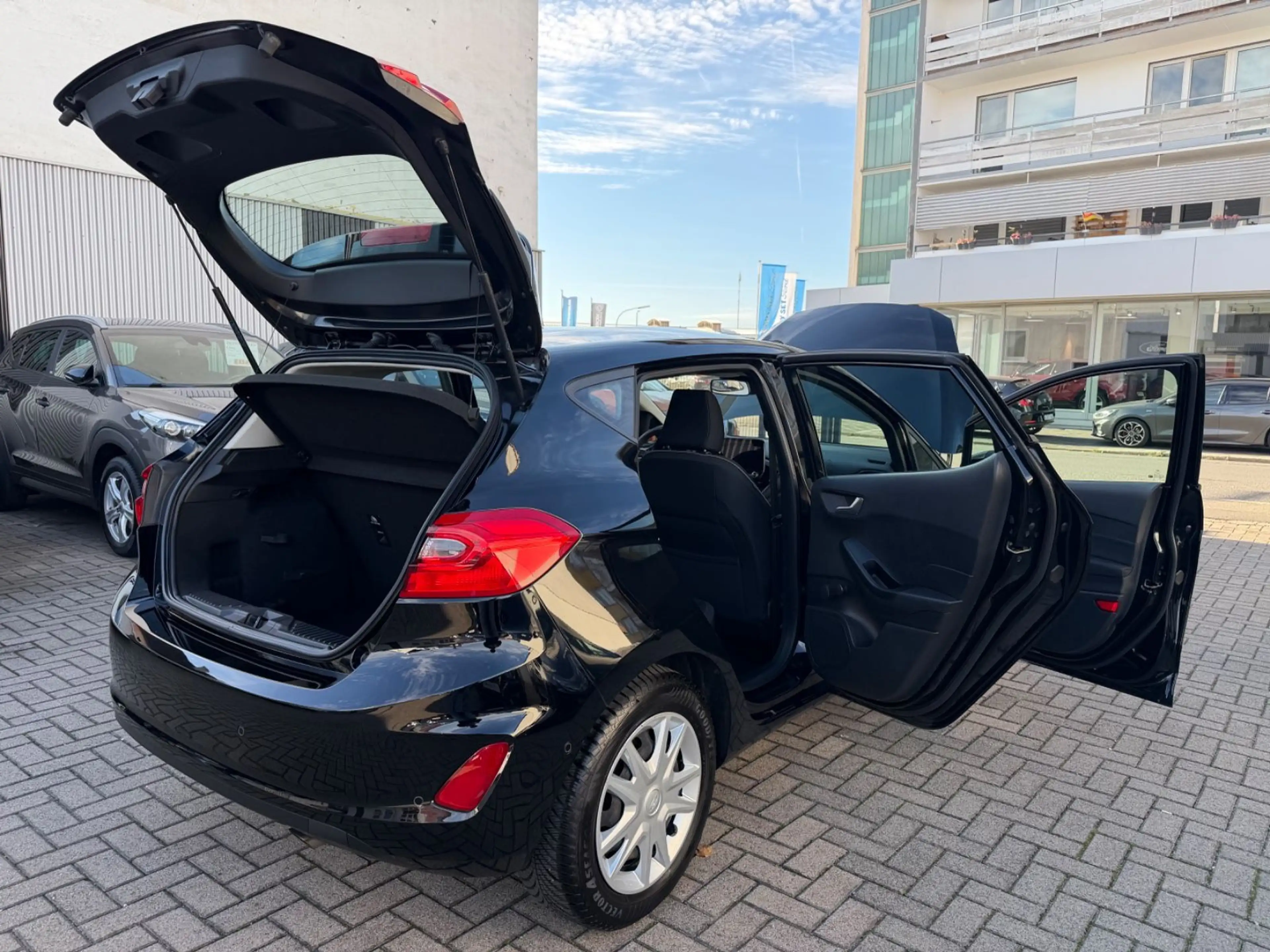 Ford Fiesta Cool & Connect 1Hand+97TKM+ZAHNRIEMEN NEU — photo 10