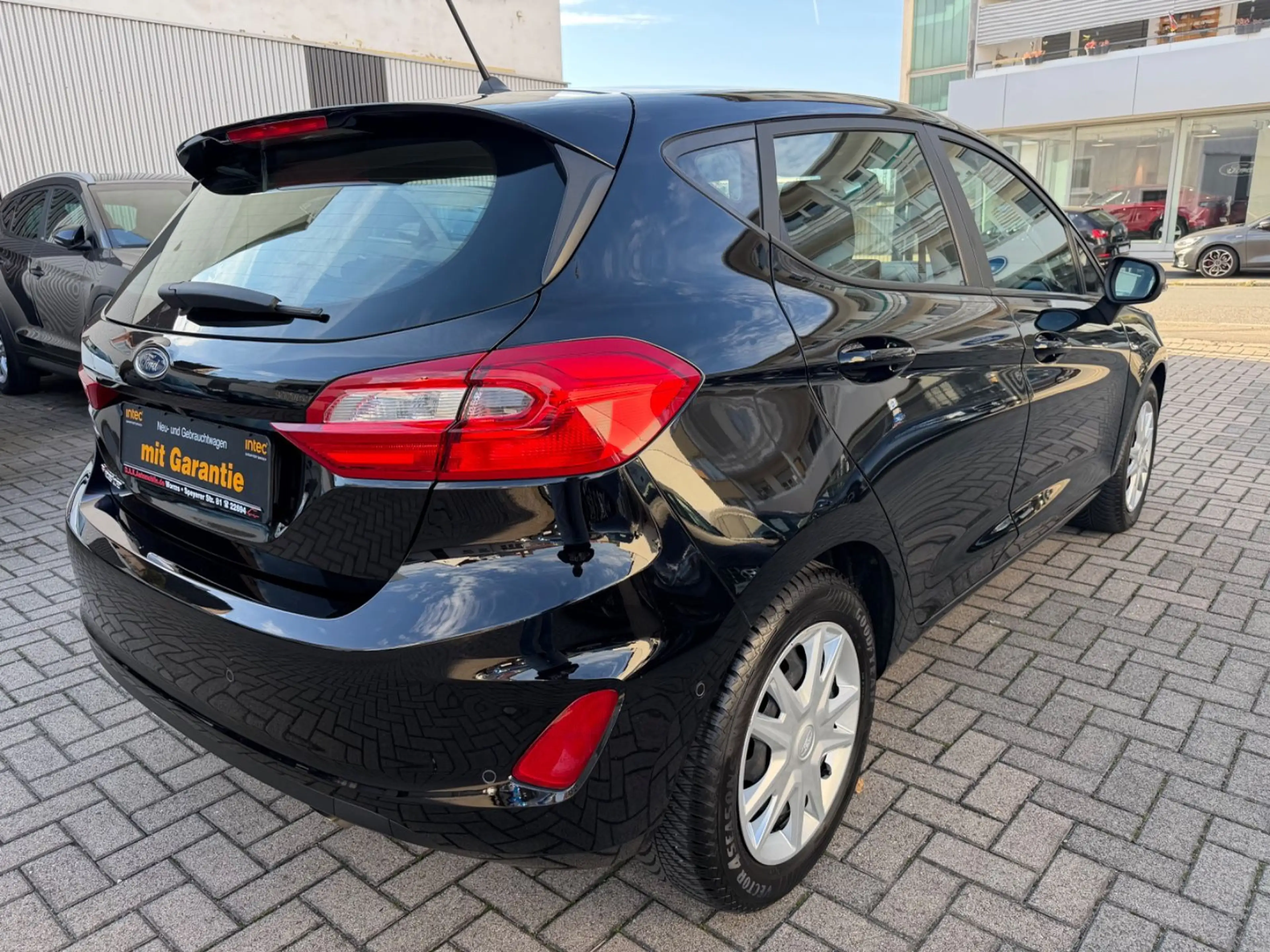 Ford Fiesta Cool & Connect 1Hand+97TKM+ZAHNRIEMEN NEU — photo 6