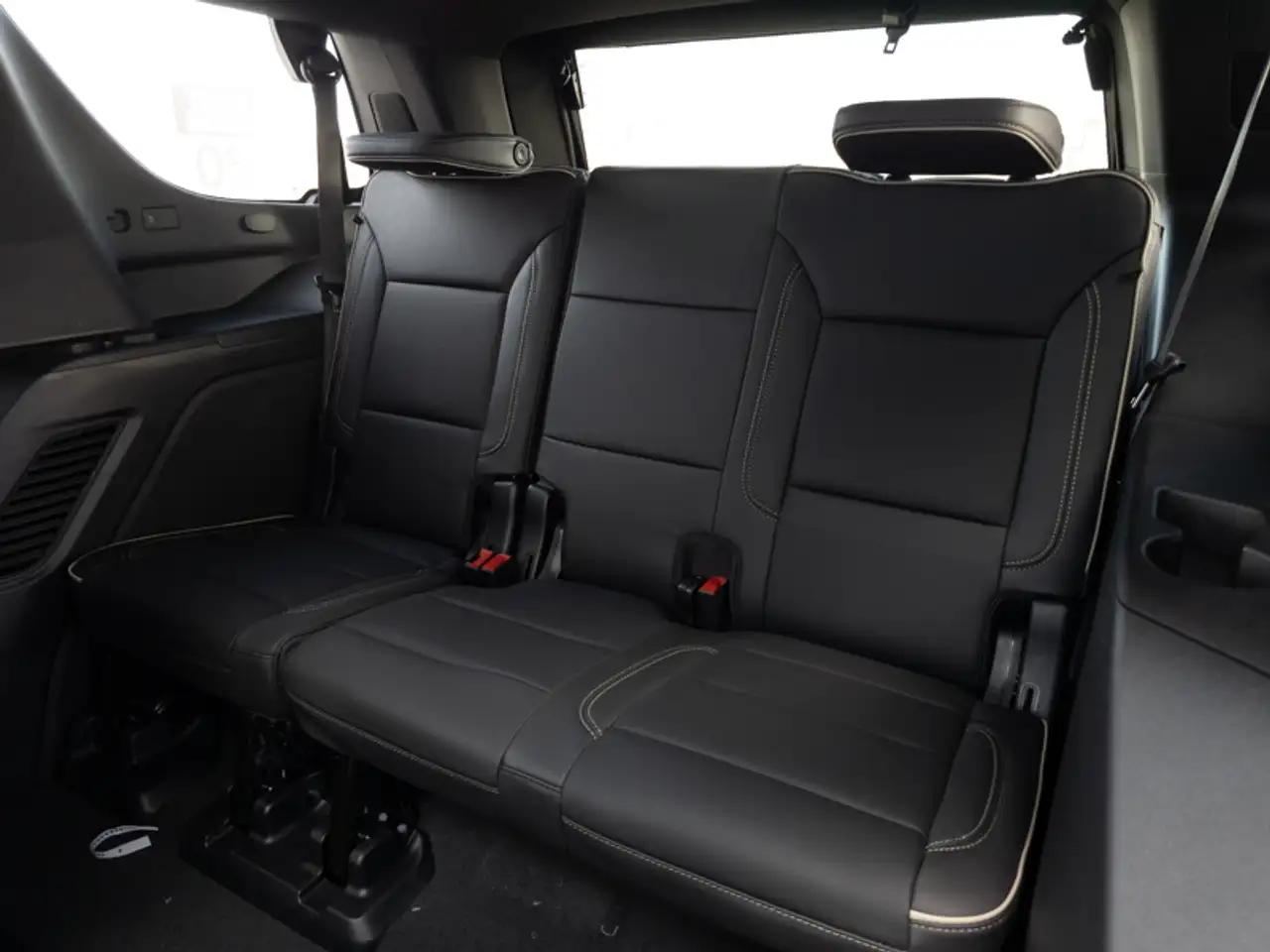 Chevrolet Tahoe снимка Chevrolet Tahoe