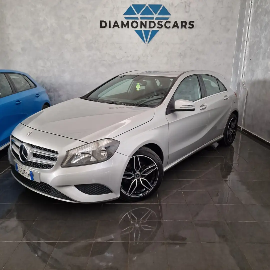 Mercedes-Benz A 180 A 180 CDI Automatic Sport Grigio - 1