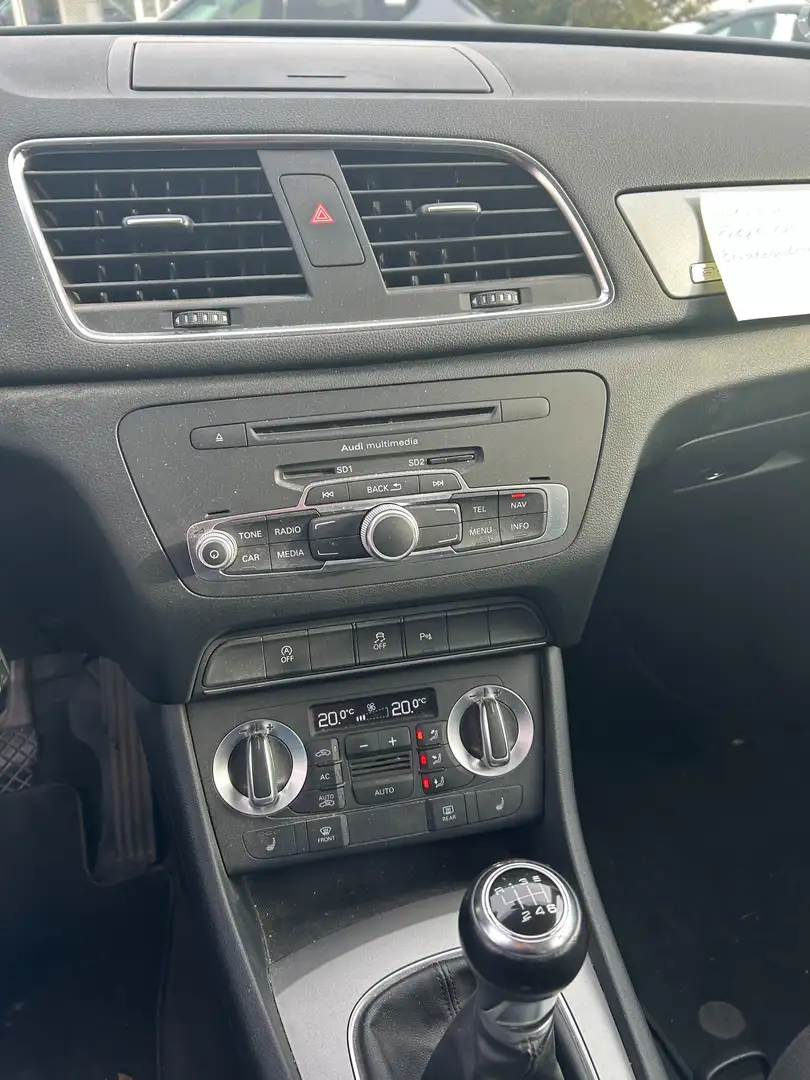 Audi Q3 2.0 TFSI quattro Gelb - 2