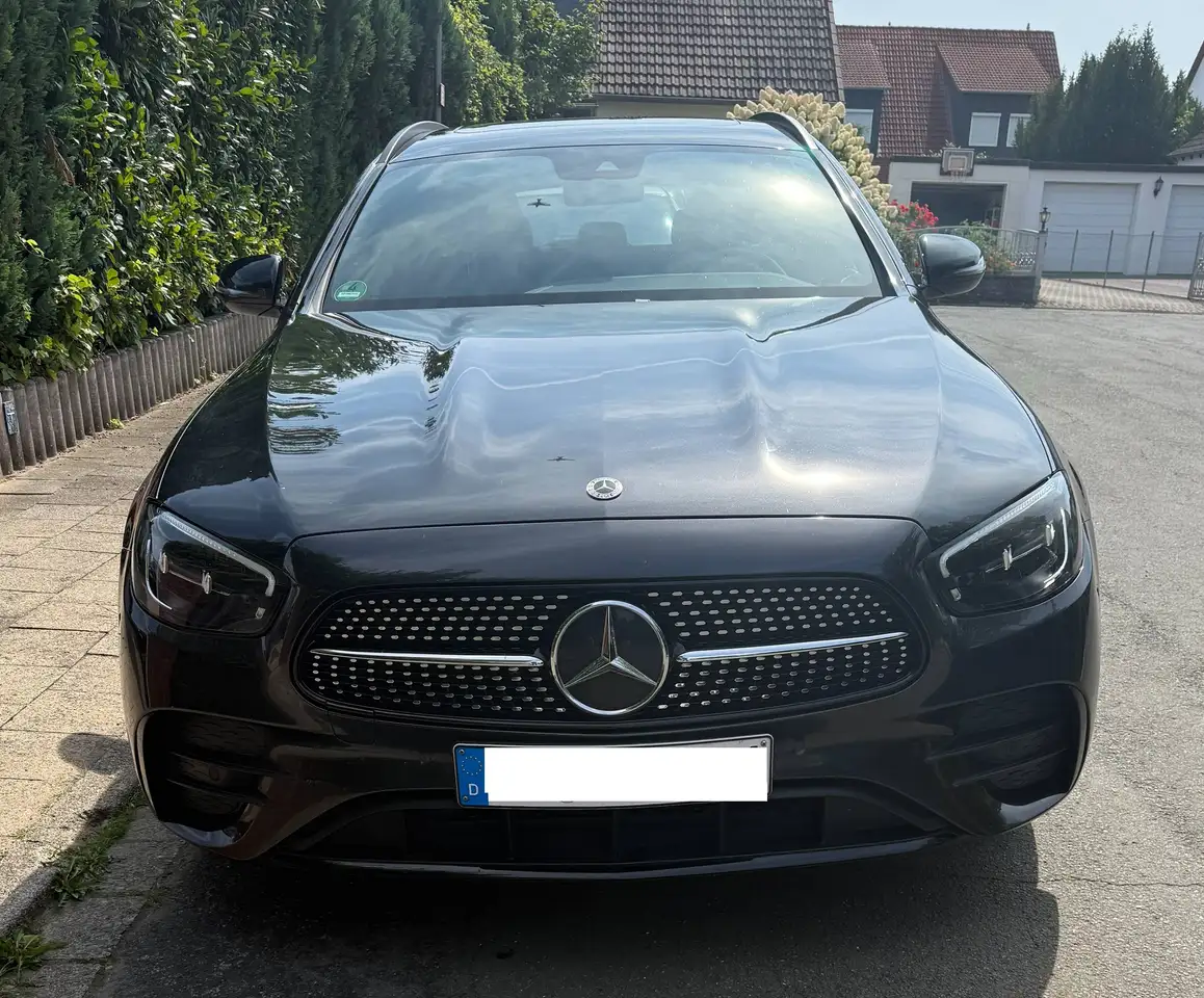 Mercedes-Benz E 300
